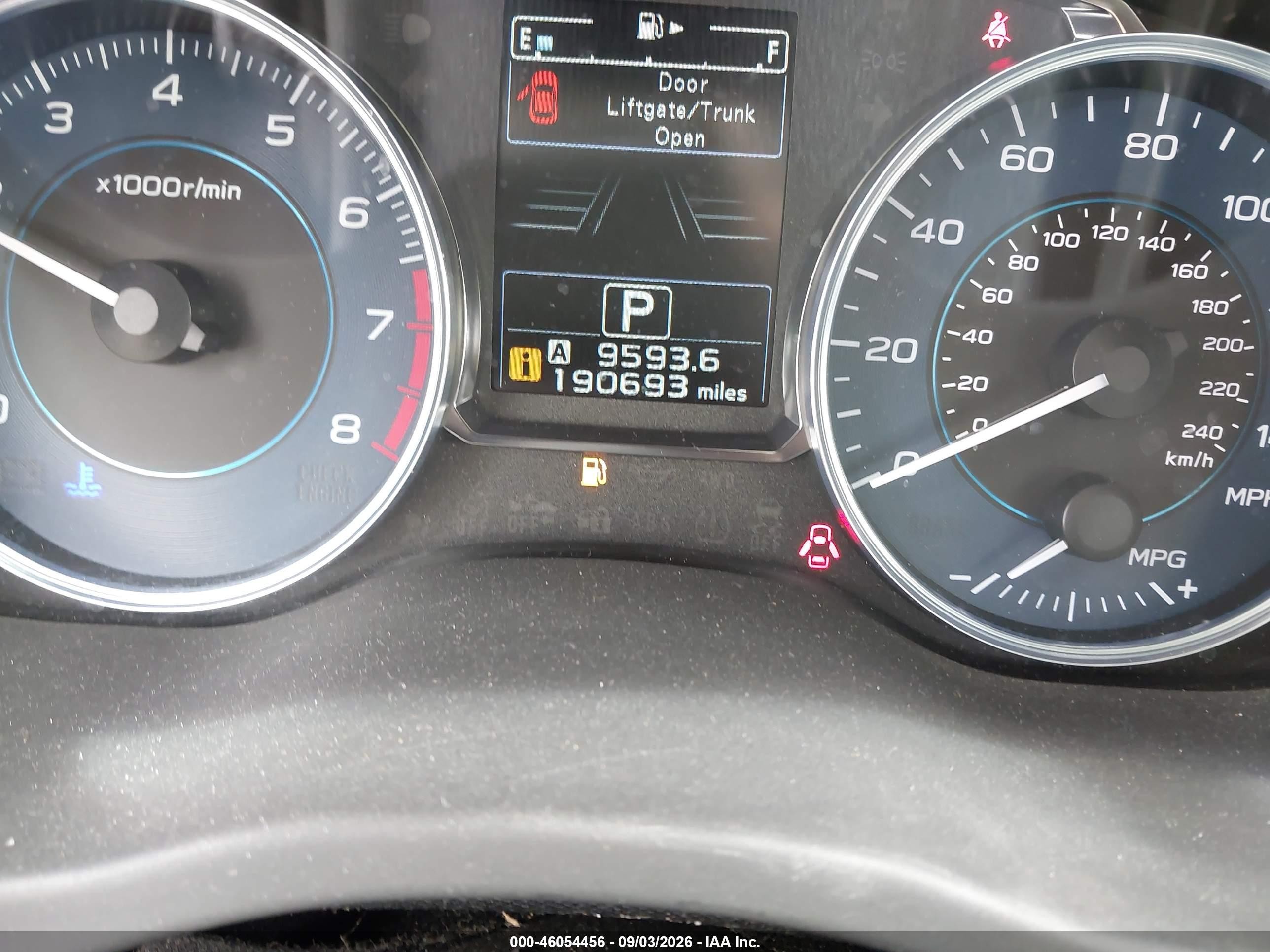 2016 Subaru Crosstrek 2.0i Limited Черный vin: JF2GPANC1G8210784
