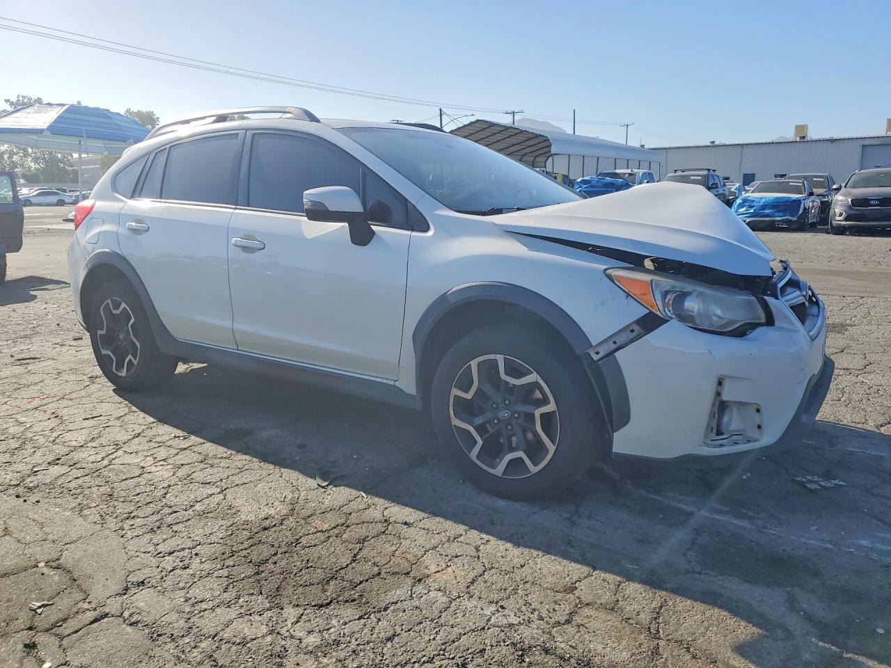 2017 Subaru Crosstrek Limited White vin: JF2GPANC2H8222914