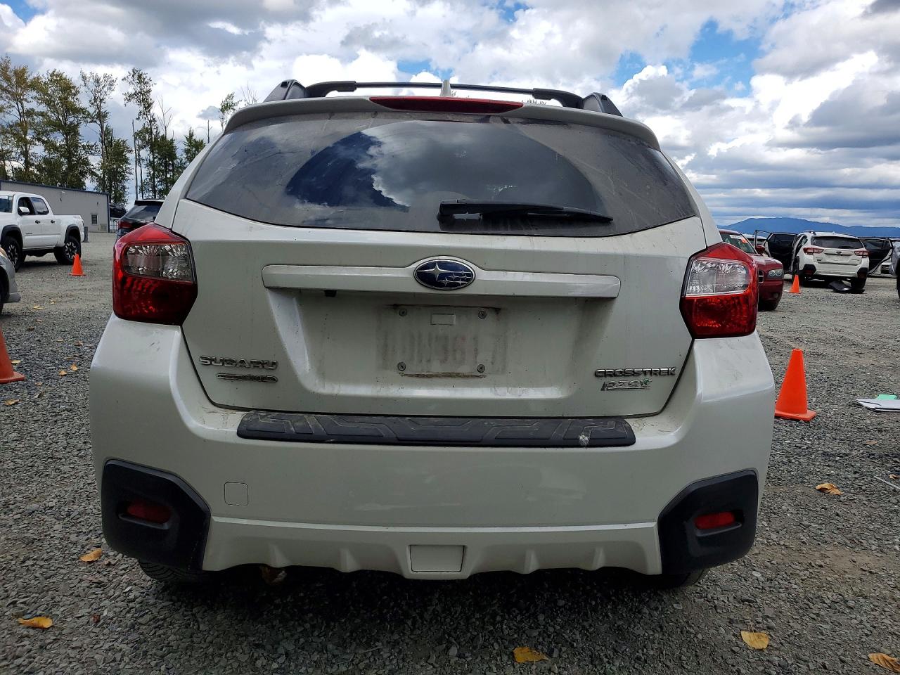 2017 Subaru Crosstrek Limited Белый vin: JF2GPANC9H8227480