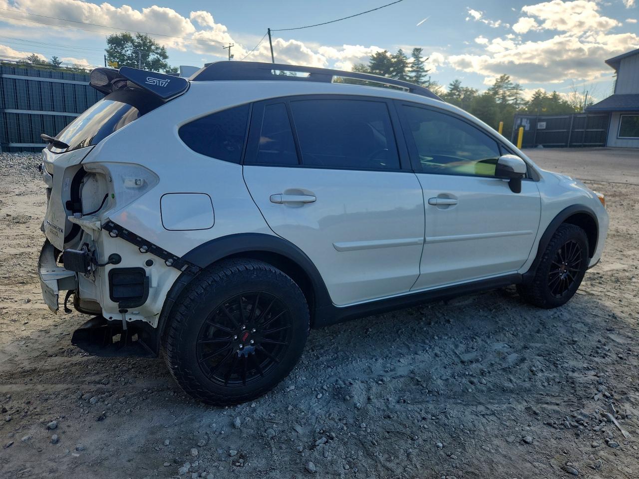 2017 Subaru Crosstrek Limited Белый vin: JF2GPANCXH8222370