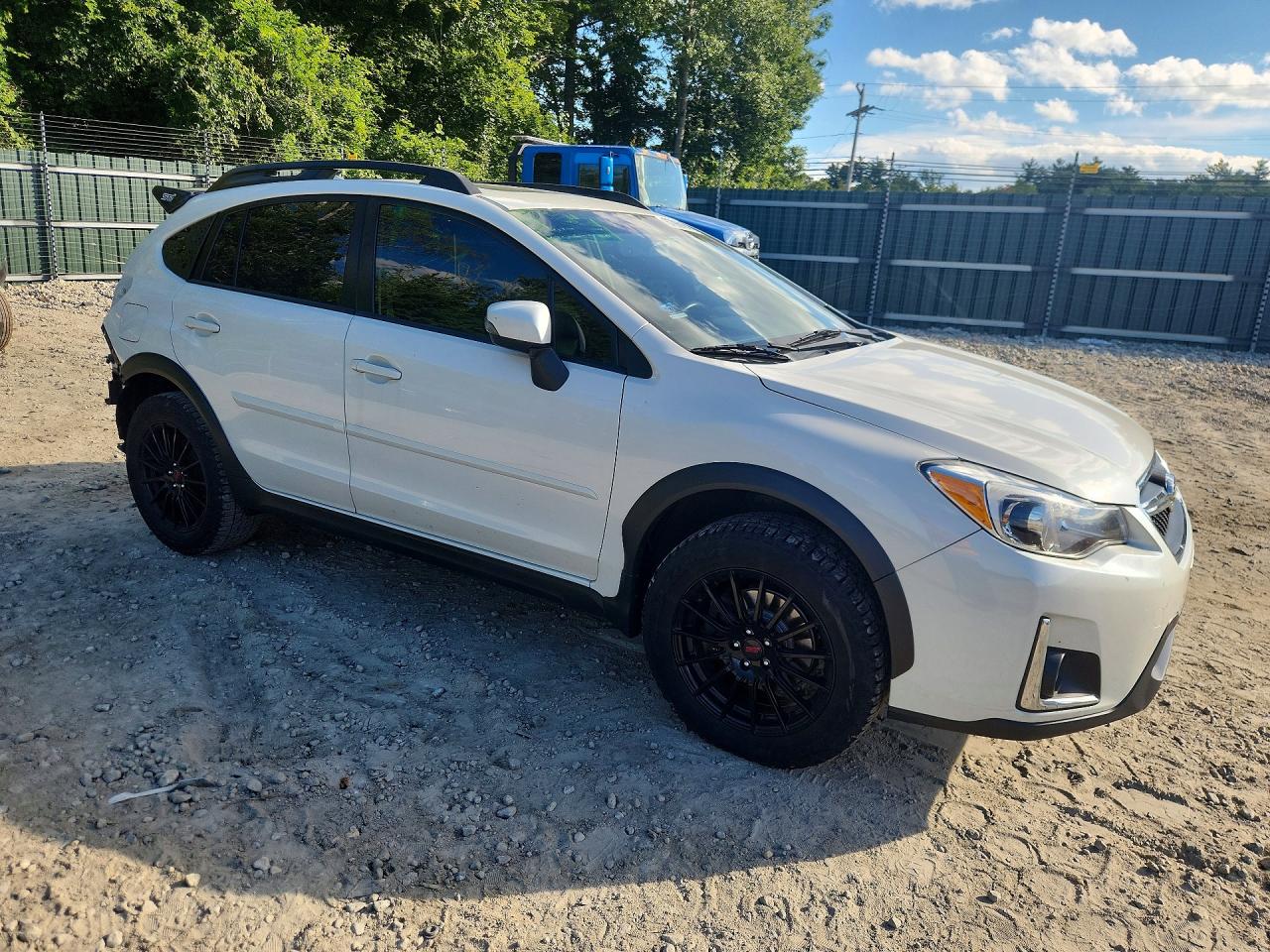 2017 Subaru Crosstrek Limited Белый vin: JF2GPANCXH8222370