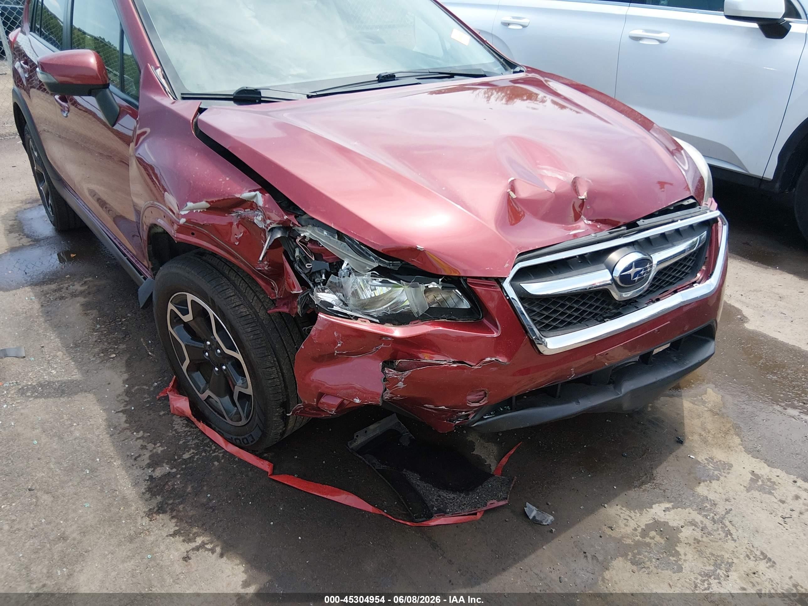 2015 Subaru Xv Crosstrek 2.0i Limited Red vin: JF2GPAPC2F8322943