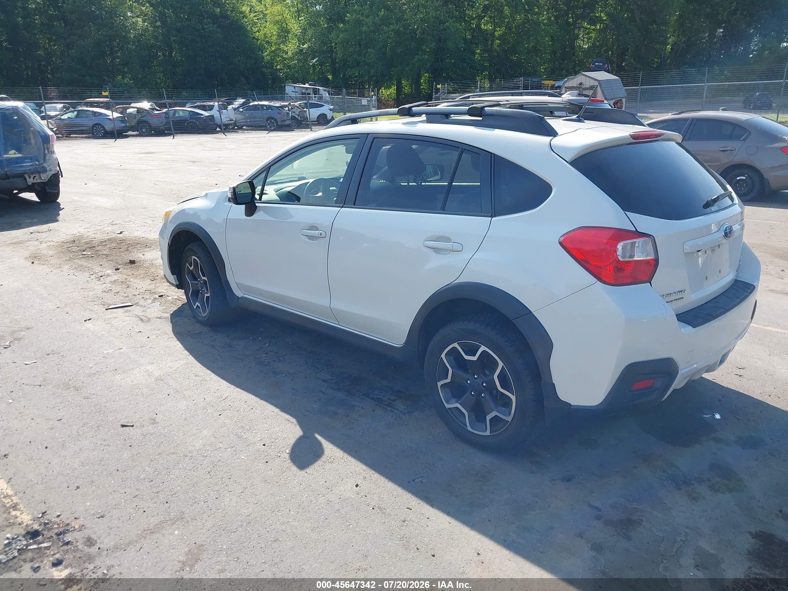 2015 Subaru Xv Crosstrek 2.0i Limited White vin: JF2GPAPC6F8296444