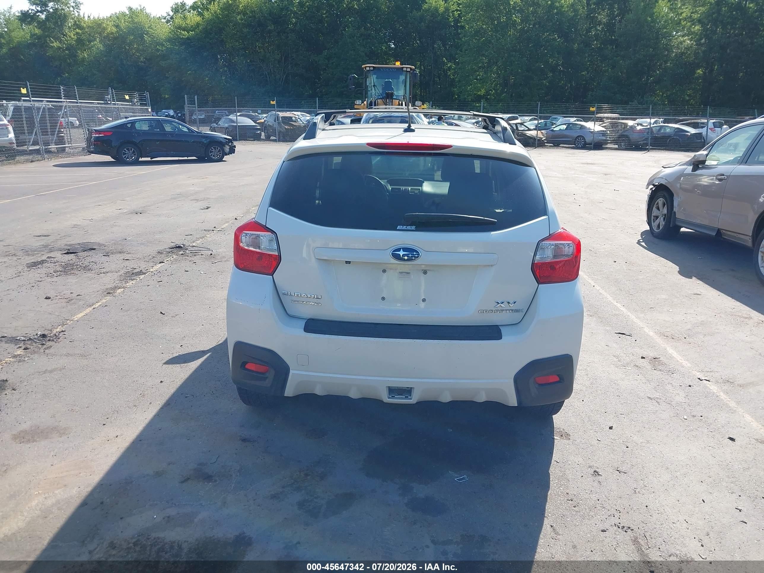2015 Subaru Xv Crosstrek 2.0i Limited White vin: JF2GPAPC6F8296444