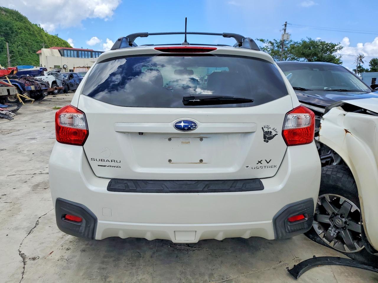 2015 Subaru Xv Crosstrek 2.0 Limited White vin: JF2GPAPC7F8273139
