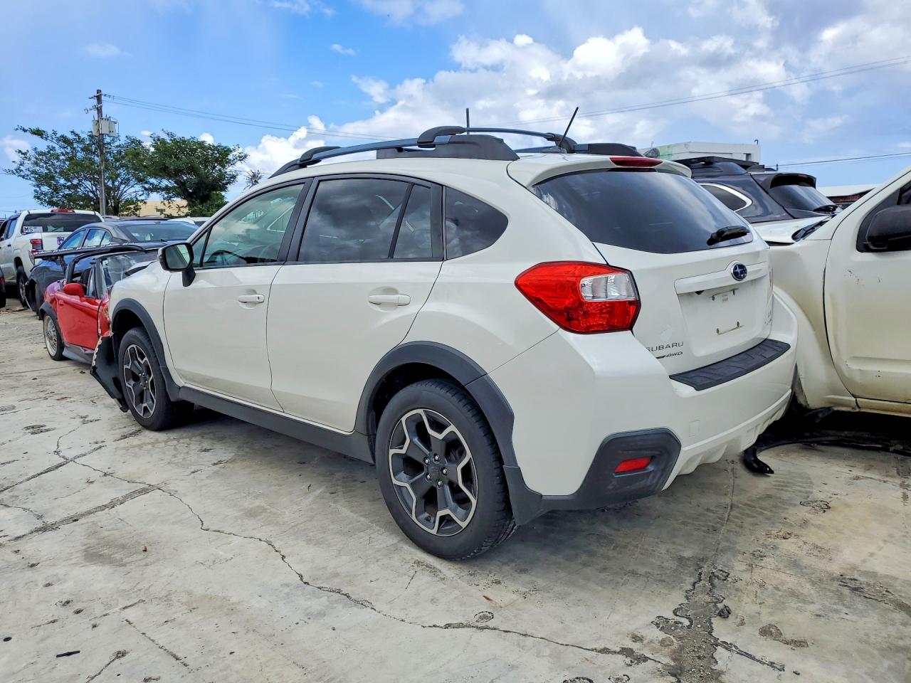 2015 Subaru Xv Crosstrek 2.0 Limited White vin: JF2GPAPC7F8273139