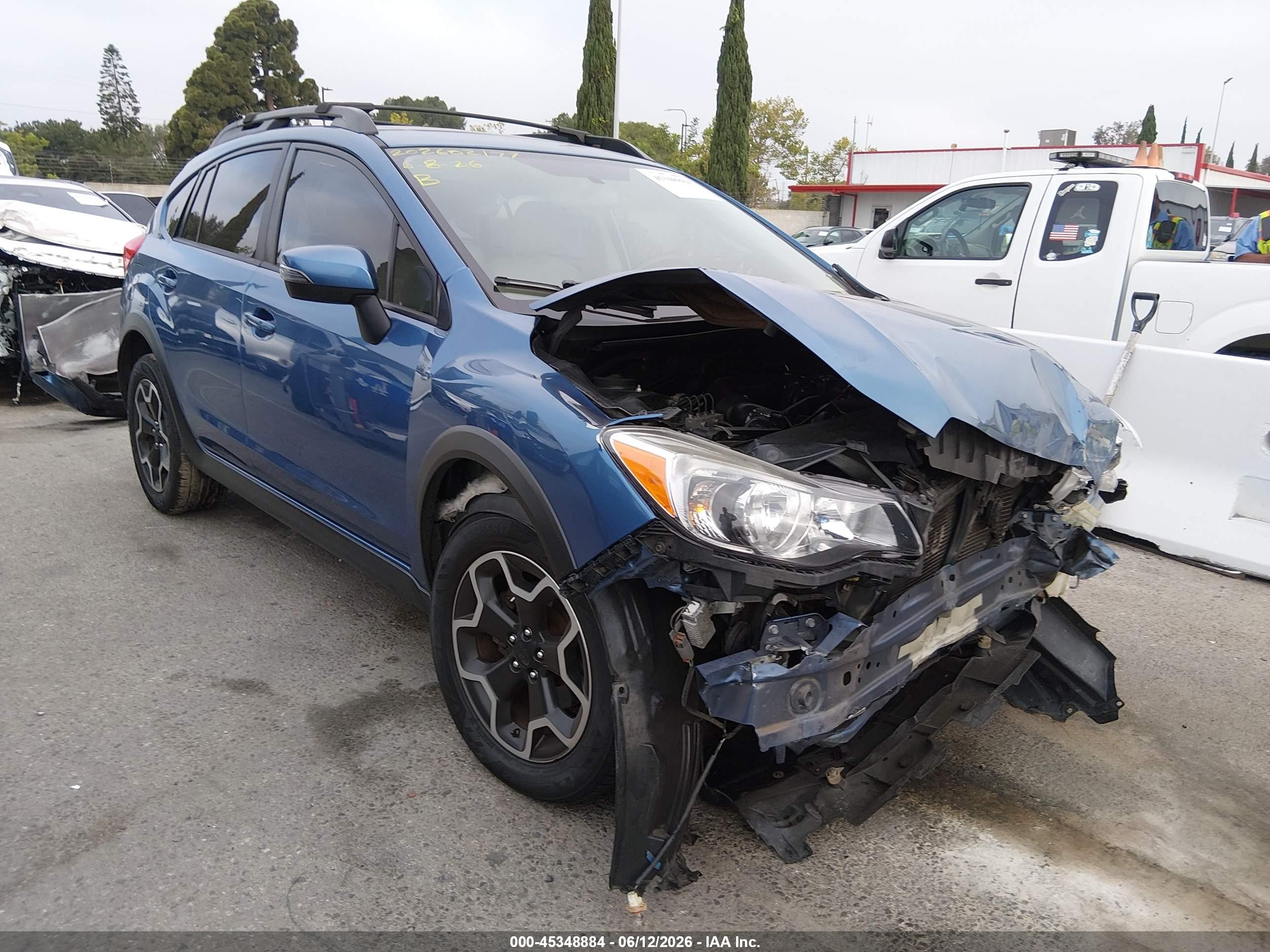 2015 Subaru Xv Crosstrek 2.0i Limited Blue vin: JF2GPAPCXF8211847