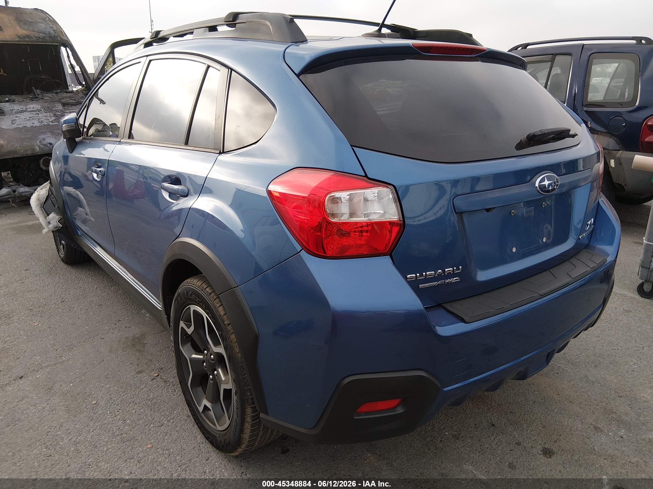 2015 Subaru Xv Crosstrek 2.0i Limited Blue vin: JF2GPAPCXF8211847