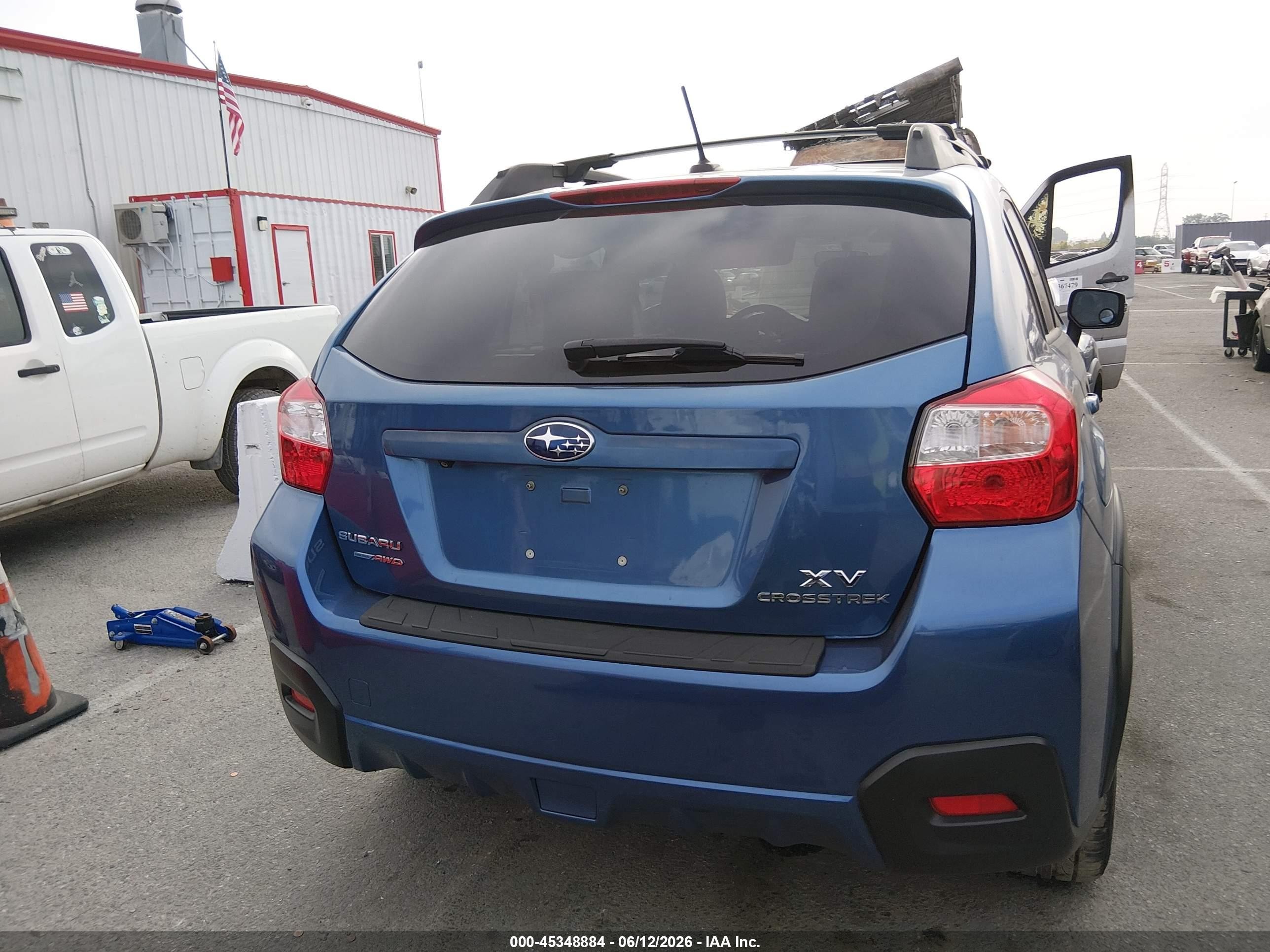 2015 Subaru Xv Crosstrek 2.0i Limited Blue vin: JF2GPAPCXF8211847