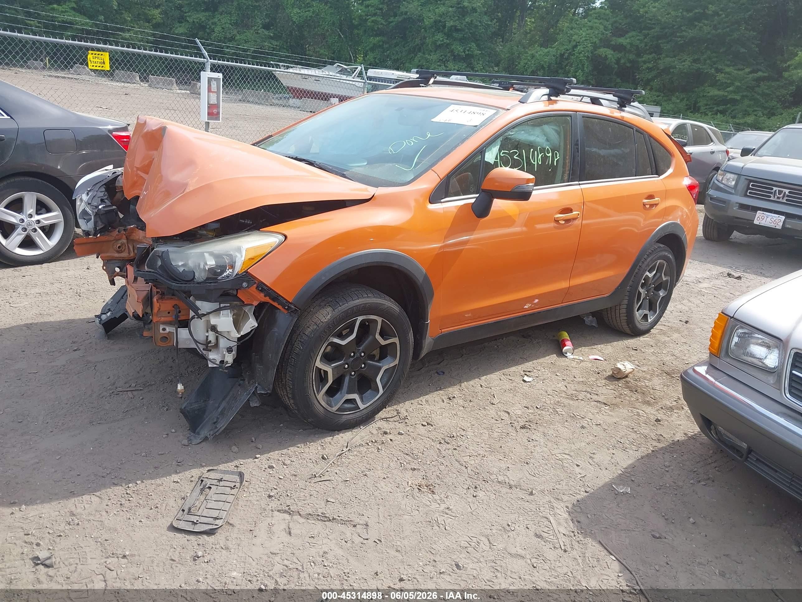 2015 Subaru Xv Crosstrek 2.0i Limited Orange vin: JF2GPAPCXFH270882