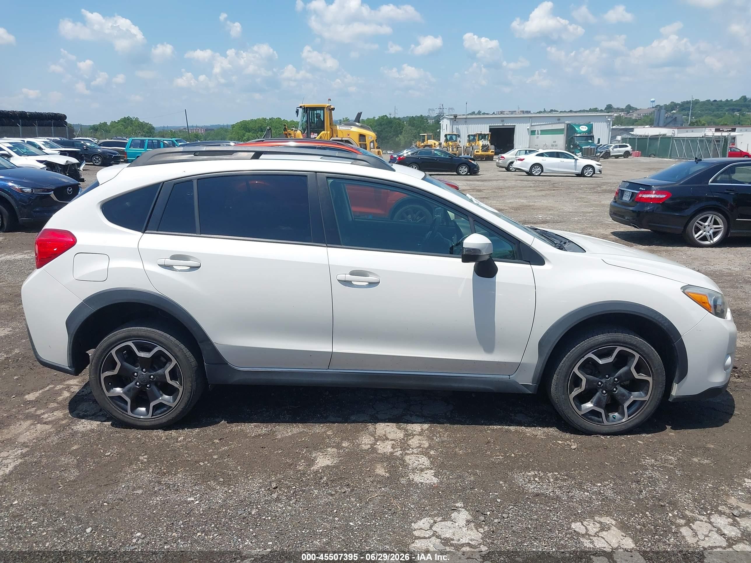 2015 Subaru Xv Crosstrek 2.0i Limited White vin: JF2GPASC4F8252496