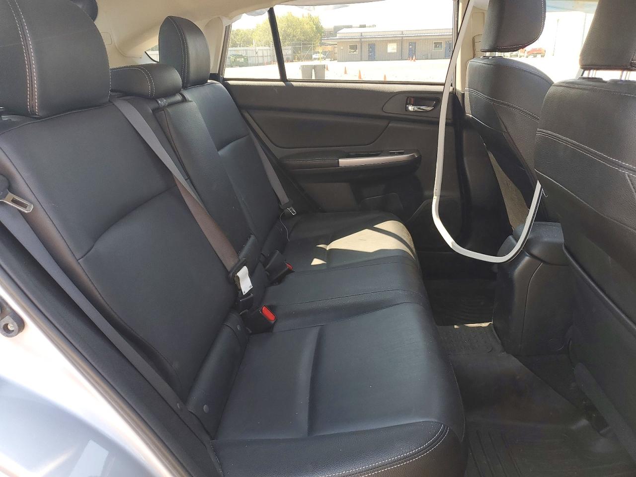 2015 Subaru Xv Crosstrek Sport Limited Серебряный vin: JF2GPASC7F8252721