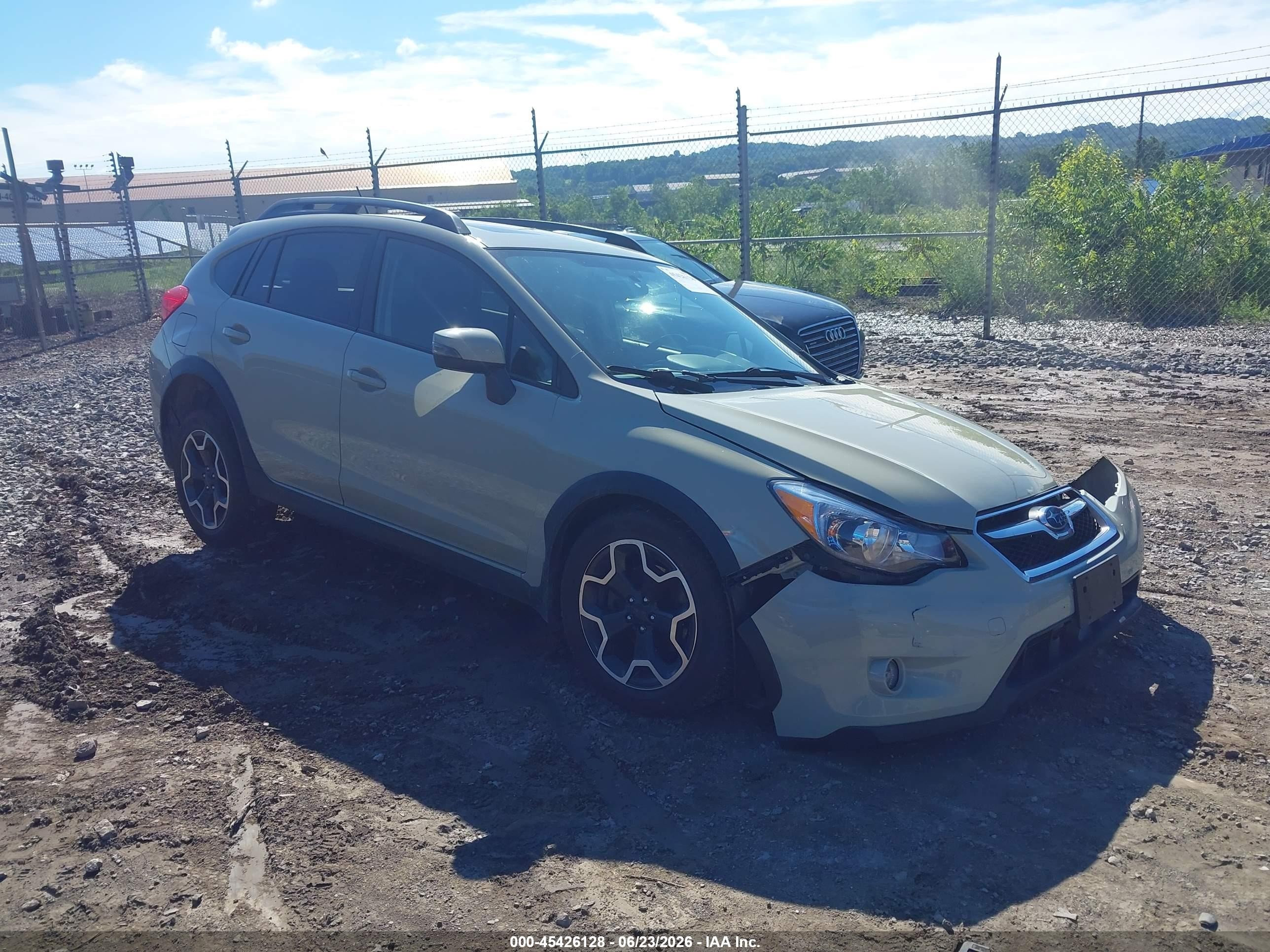 2015 Subaru Xv Crosstrek 2.0i Limited Cream vin: JF2GPASC8FH293097