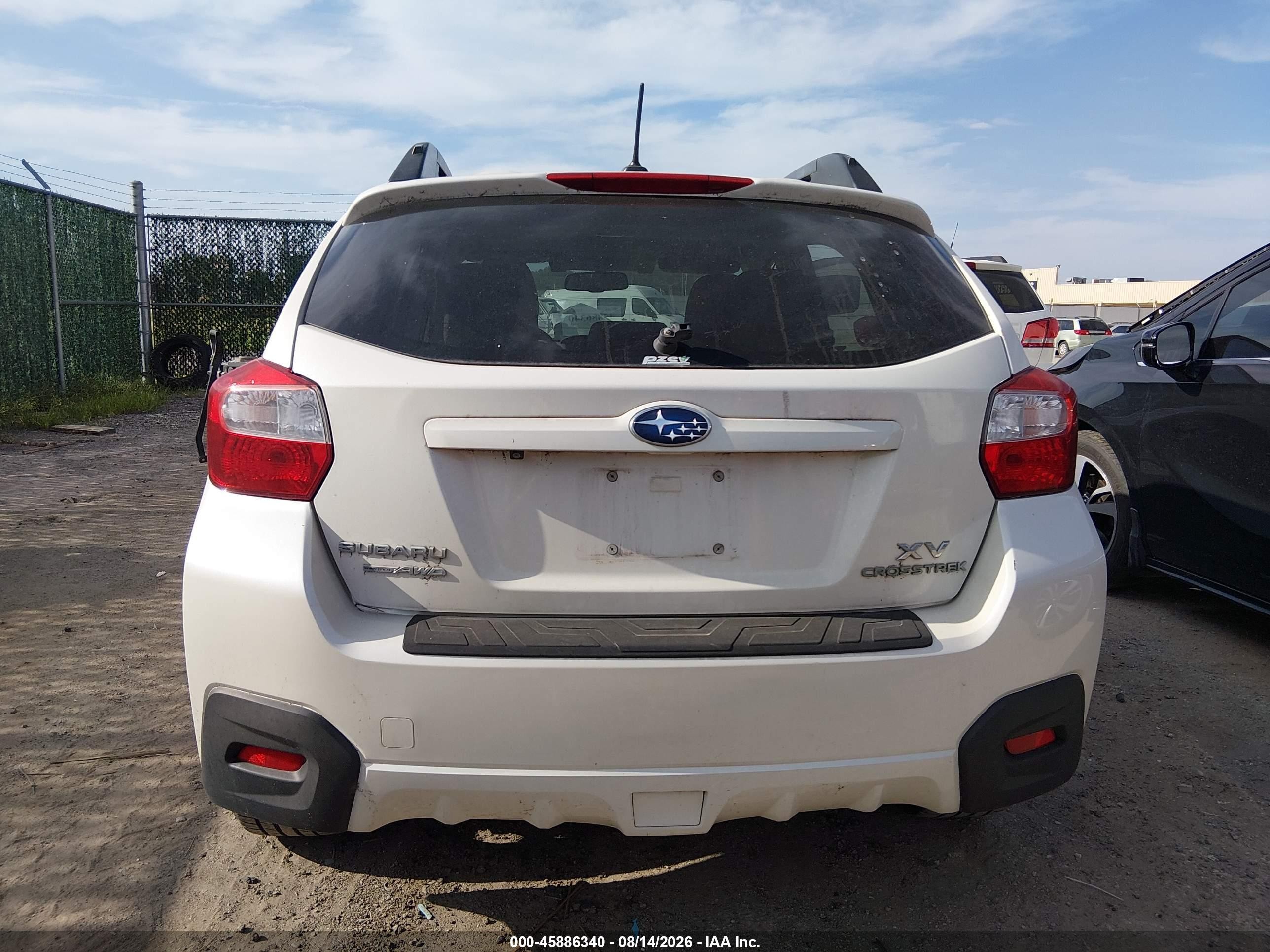 2015 Subaru Xv Crosstrek 2.0i Limited White vin: JF2GPASCXF8285115