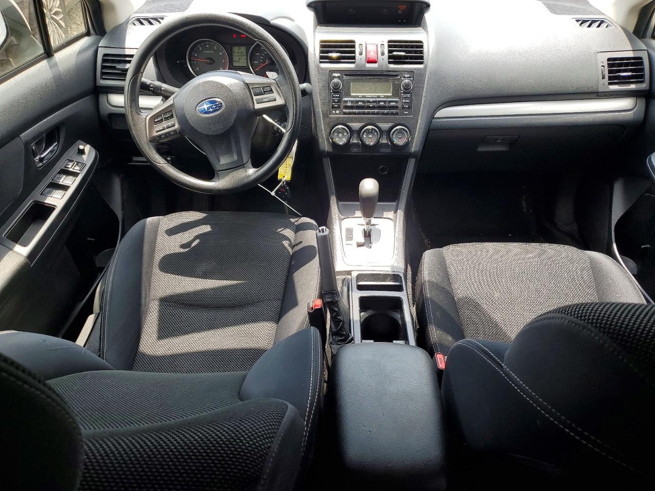 2014 Subaru Xv Crosstrek 2.0 Premium Silver vin: JF2GPAVC0E8281570
