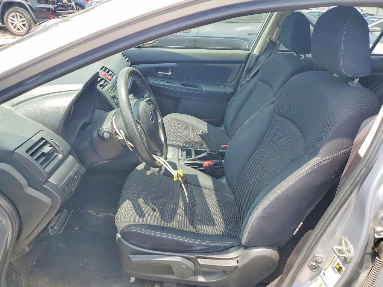 2014 Subaru Xv Crosstrek 2.0 Premium Silver vin: JF2GPAVC0E8281570