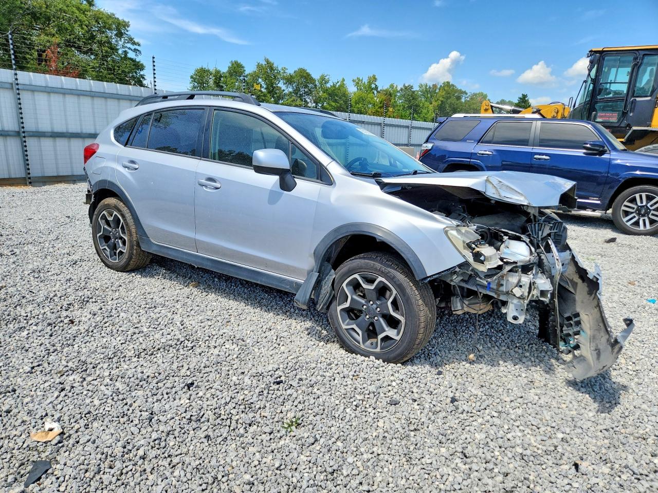 2014 Subaru Xv Crosstrek 2.0 Premium Silver vin: JF2GPAVC0E8284050