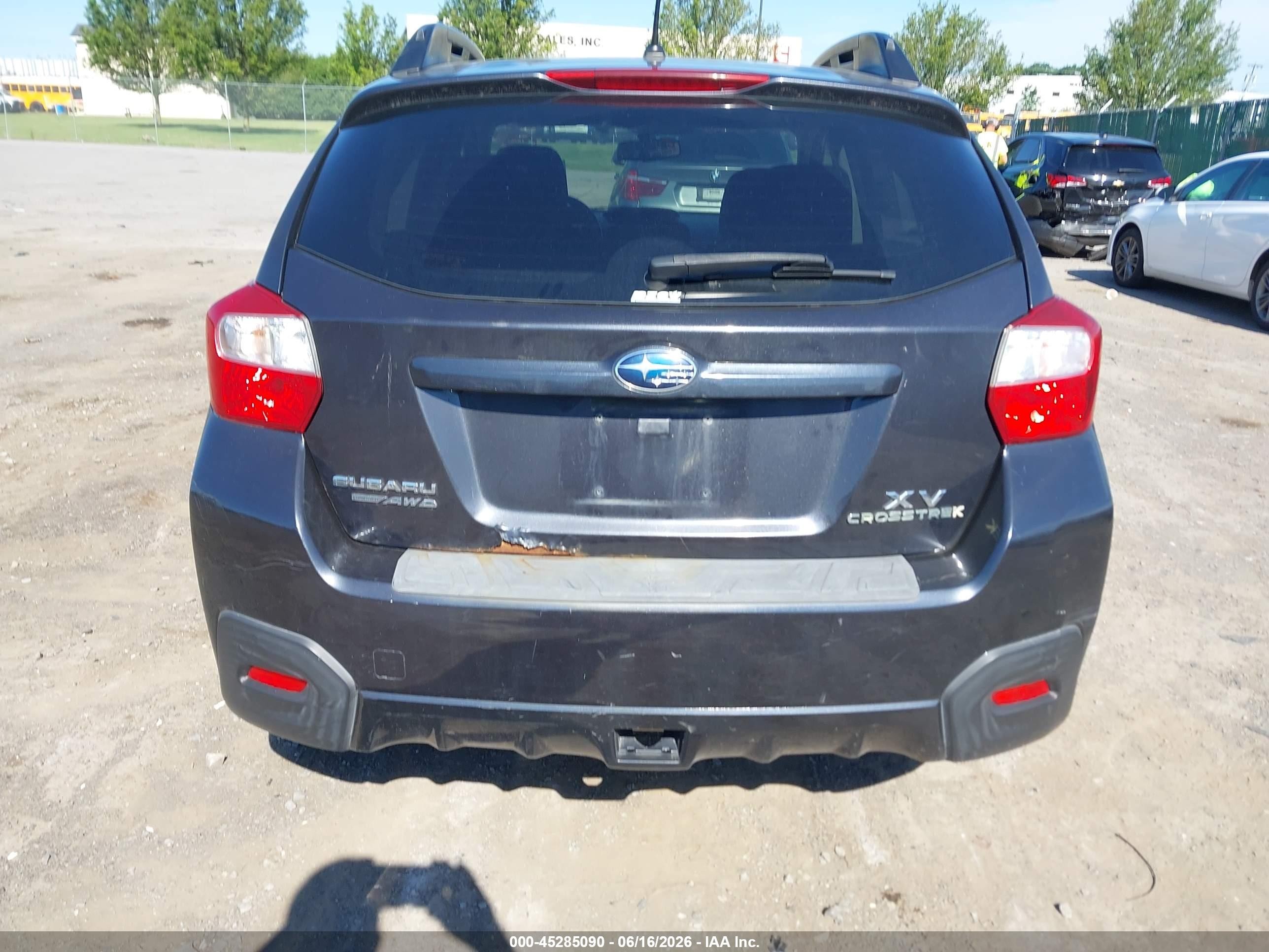 2014 Subaru Xv Crosstrek 2.0i Premium Gray vin: JF2GPAVC0E8285814