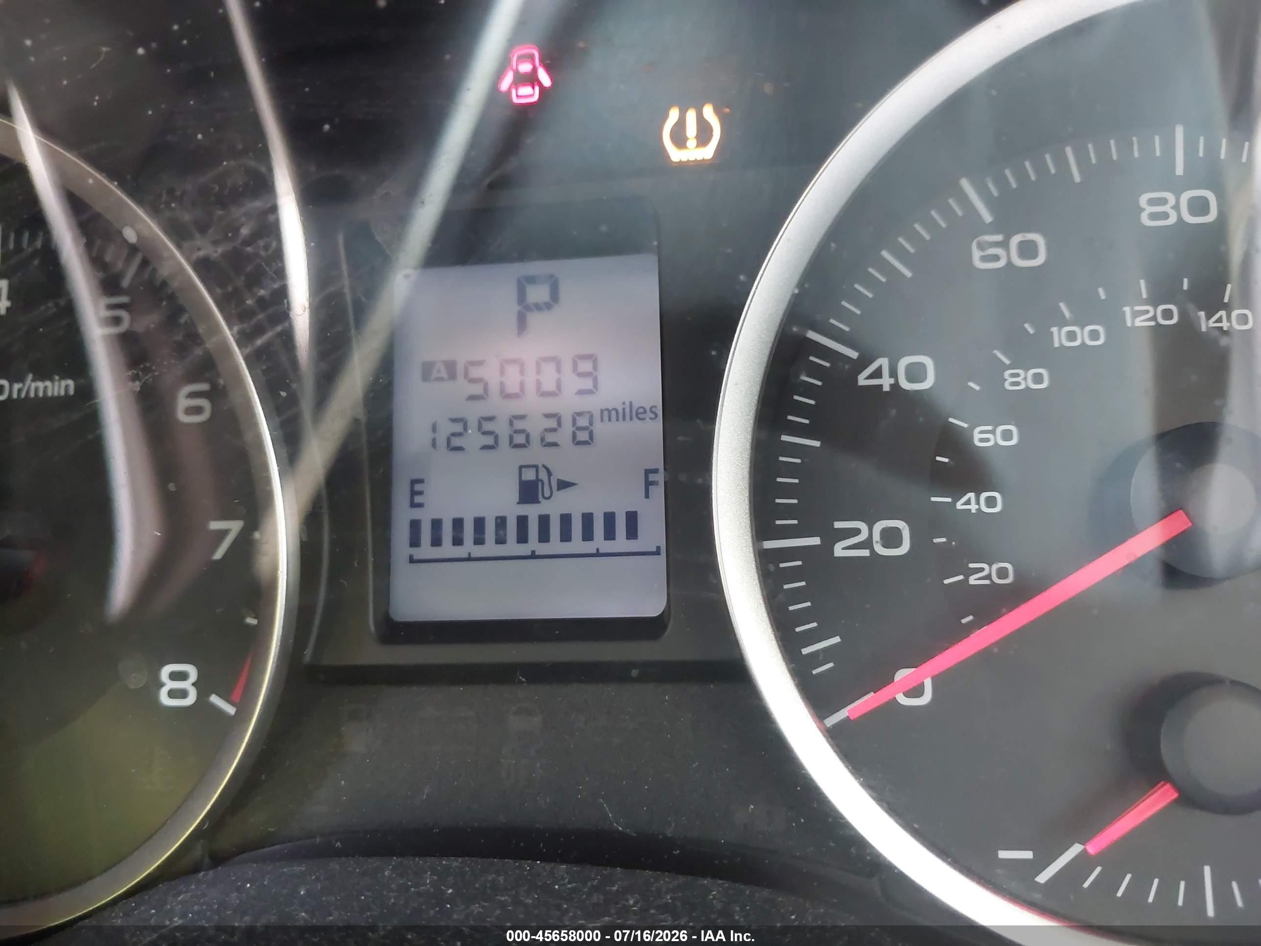 2014 Subaru Xv Crosstrek 2.0i Premium Beige vin: JF2GPAVC1E8244866