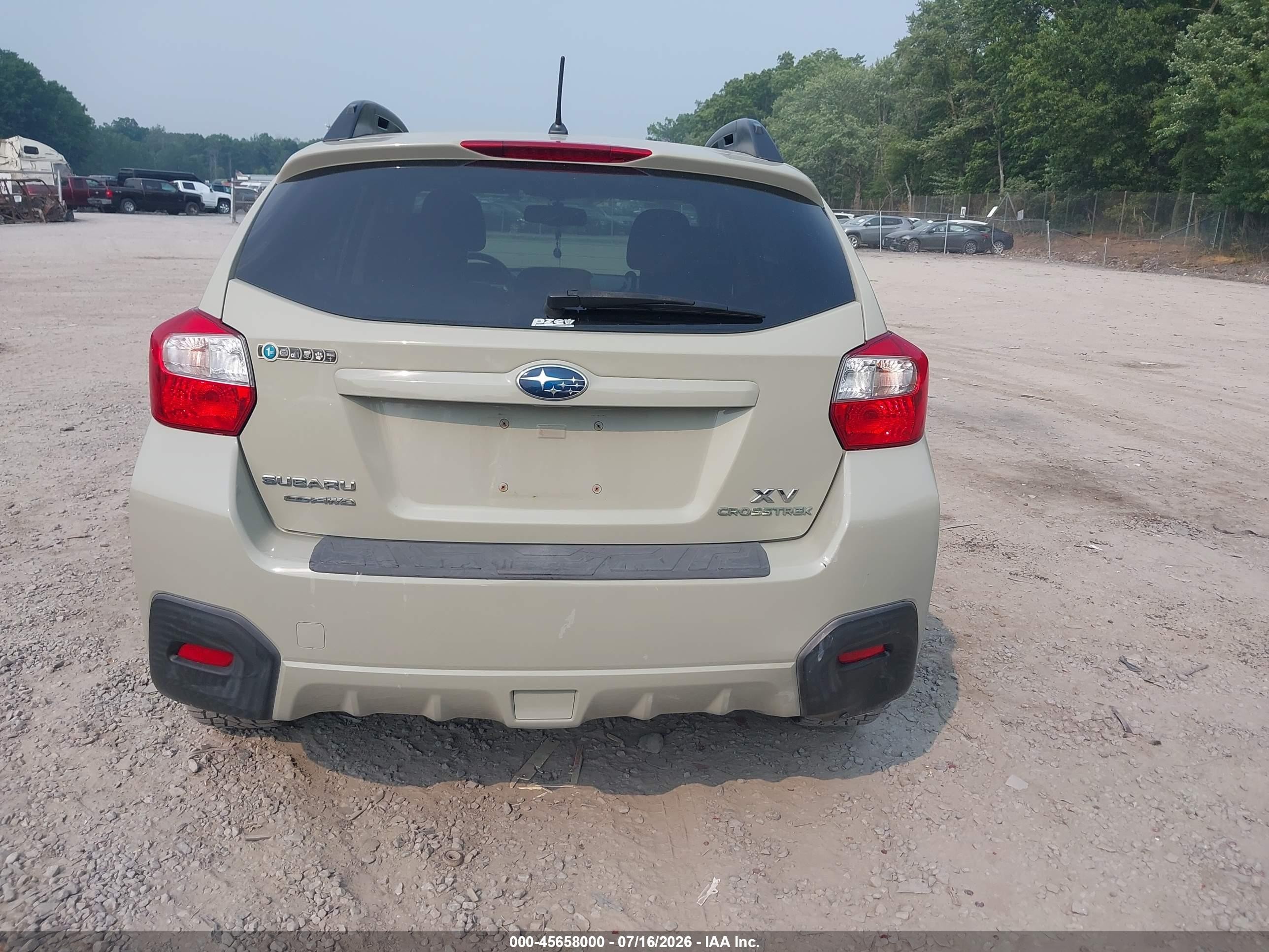 2014 Subaru Xv Crosstrek 2.0i Premium Beige vin: JF2GPAVC1E8244866