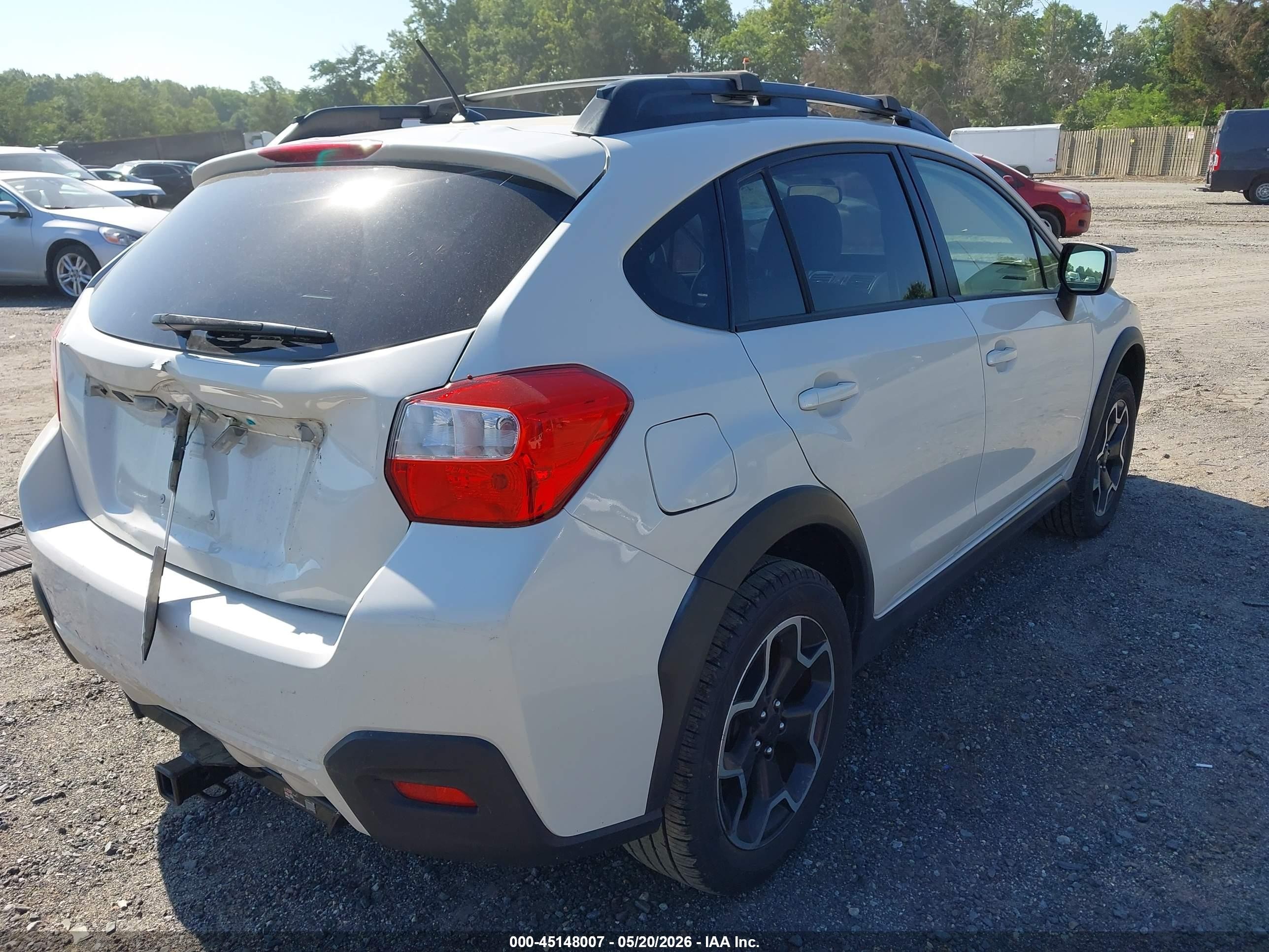 2014 Subaru Xv Crosstrek 2.0i Premium White vin: JF2GPAVC1E8256399