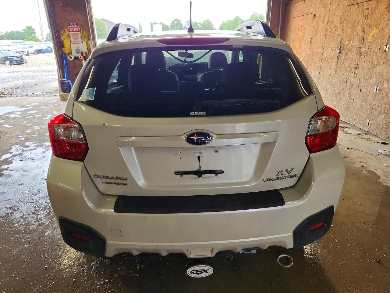 2014 Subaru Xv Crosstrek 2.0 Premium White vin: JF2GPAVC2E8210726