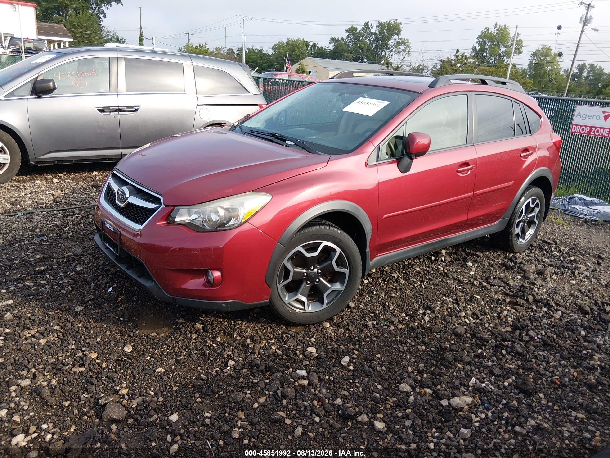 2014 Subaru Xv Crosstrek 2.0i Premium Red vin: JF2GPAVC2E8323902