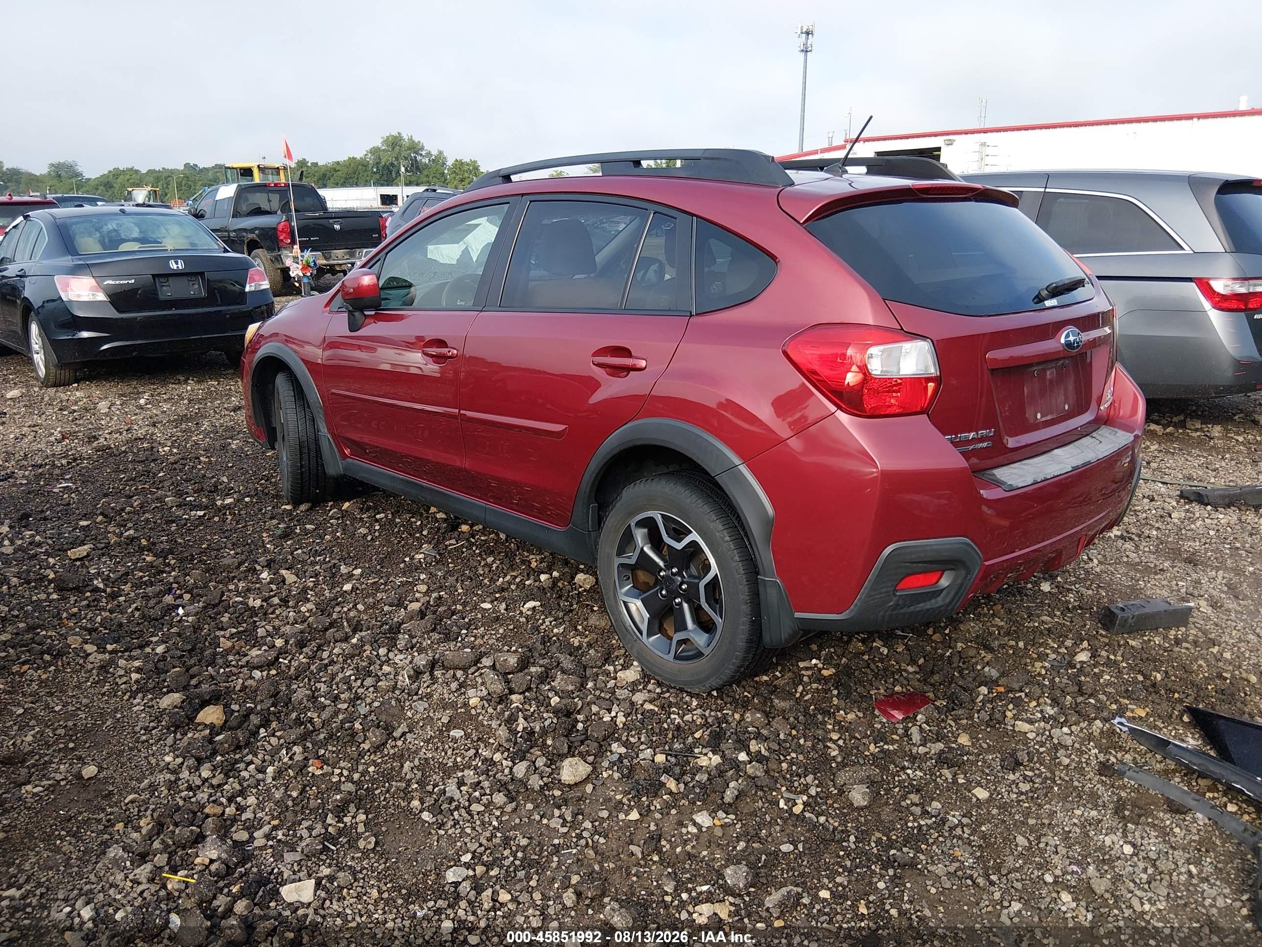 2014 Subaru Xv Crosstrek 2.0i Premium Red vin: JF2GPAVC2E8323902