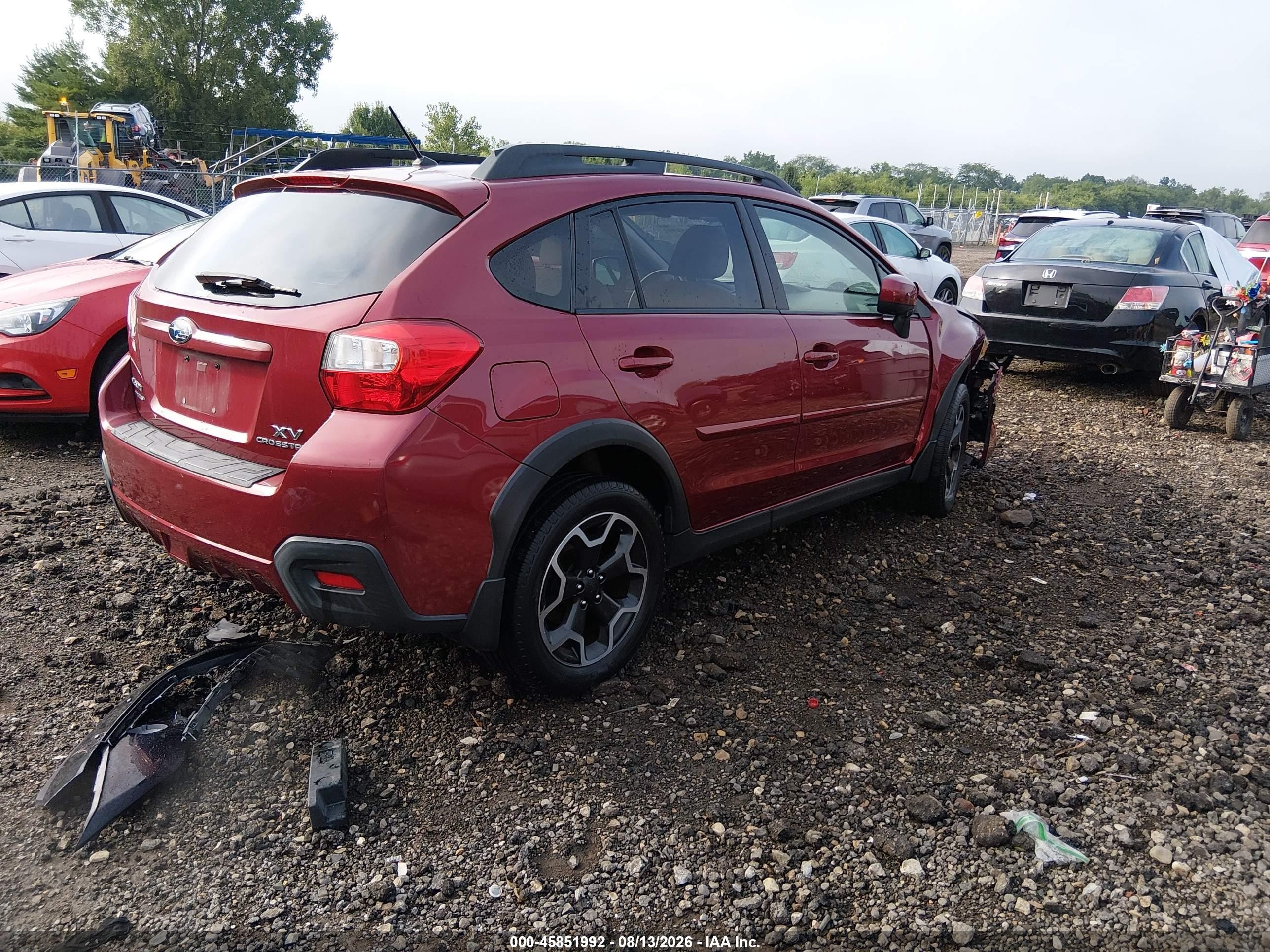 2014 Subaru Xv Crosstrek 2.0i Premium Red vin: JF2GPAVC2E8323902
