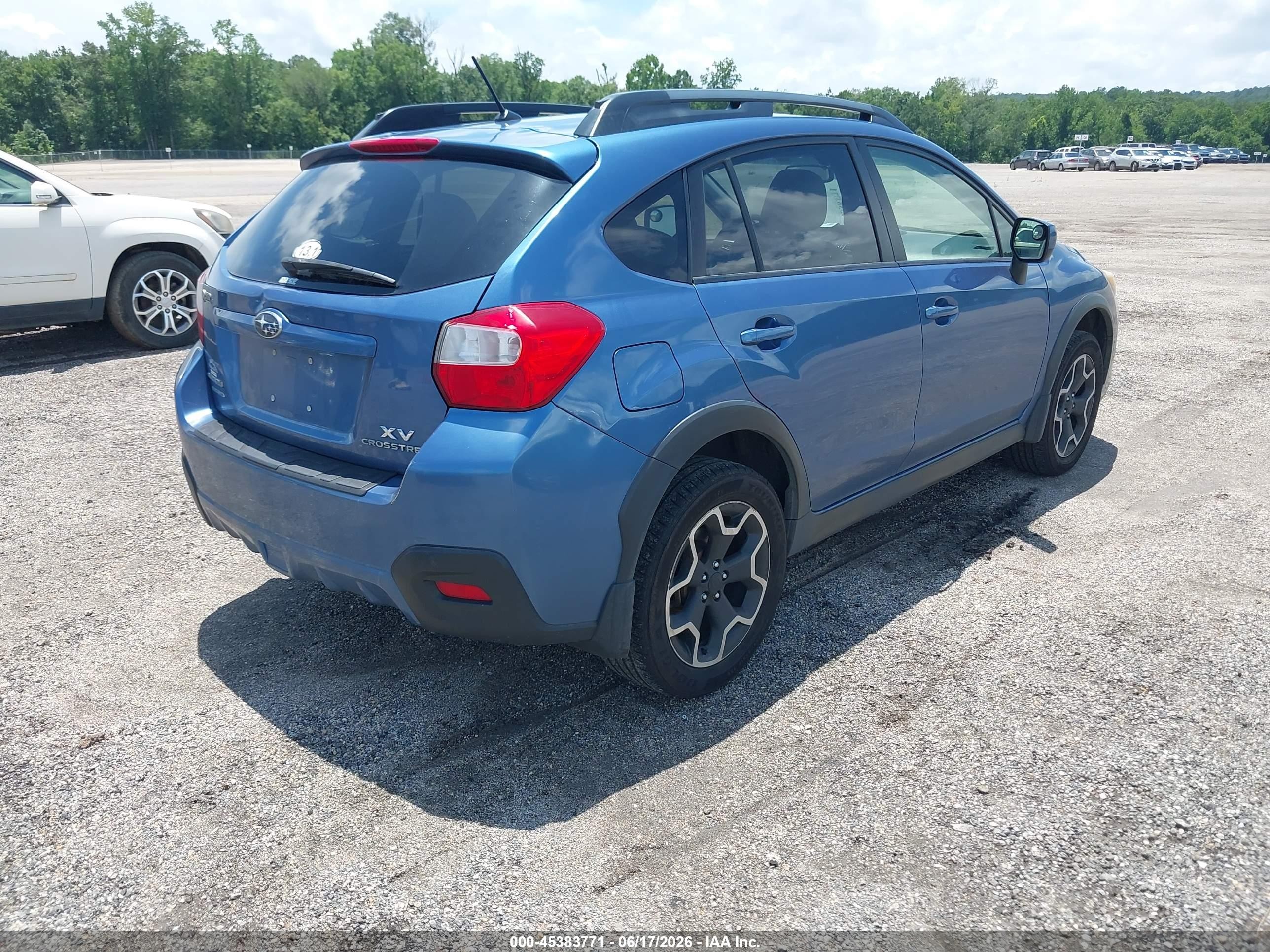 2014 Subaru Xv Crosstrek 2.0i Premium Blue vin: JF2GPAVC2E8348265