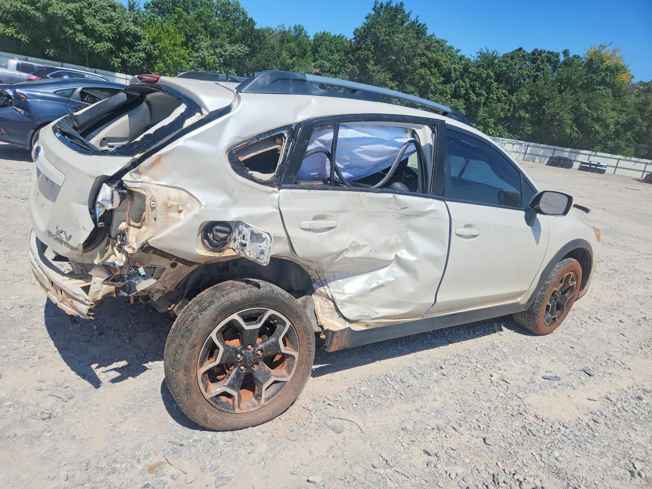 2014 Subaru Xv Crosstrek 2.0 Premium White vin: JF2GPAVC3E8265315
