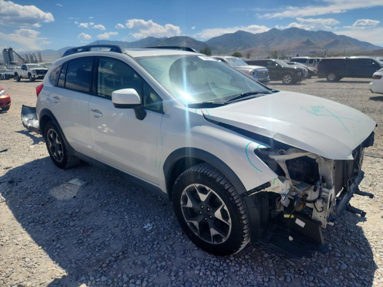 2014 Subaru Xv Crosstrek 2.0 Premium Белый vin: JF2GPAVC3E8318269