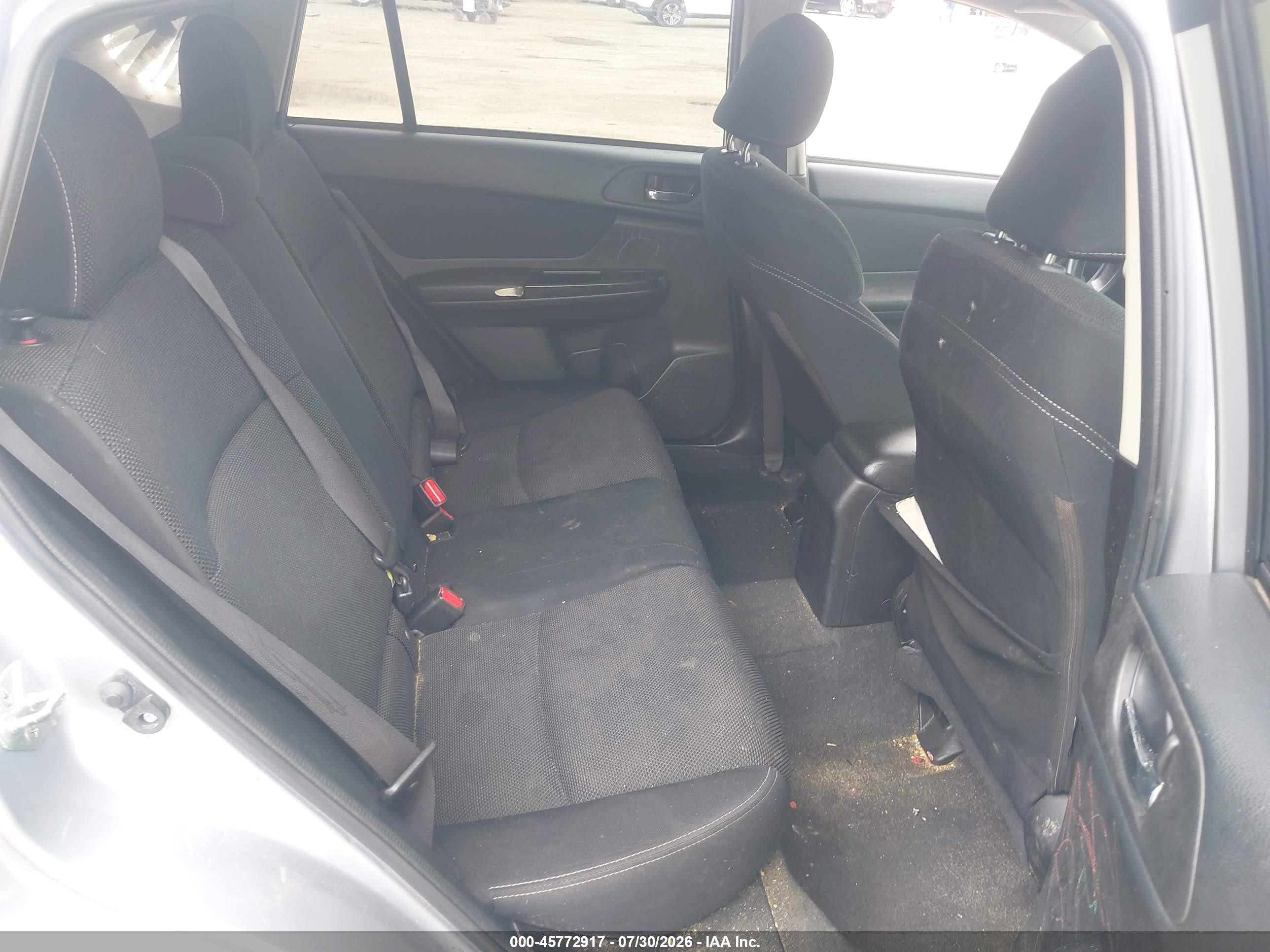 2013 Subaru Xv Crosstrek 2.0i Premium Silver vin: JF2GPAVC4D2810732