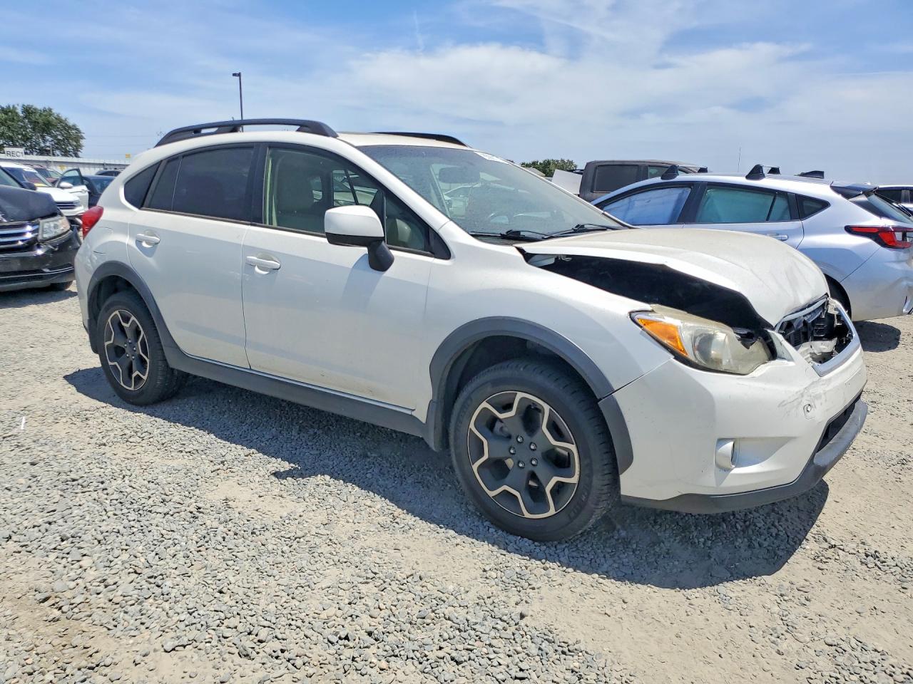2013 Subaru Xv Crosstrek 2.0 Premium White vin: JF2GPAVC4D2892199