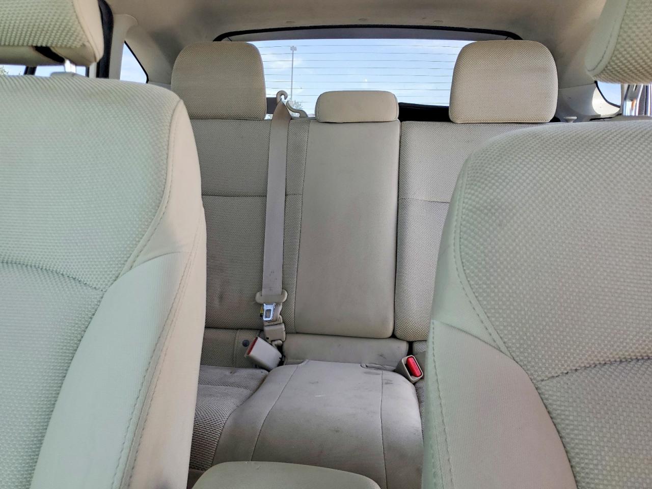 2013 Subaru Xv Crosstrek 2.0 Premium White vin: JF2GPAVC4D2892199
