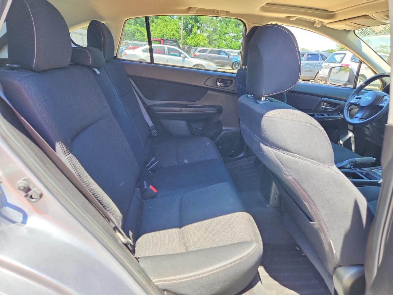 2014 Subaru Xv Crosstrek 2.0 Premium Silver vin: JF2GPAVC4EH337834