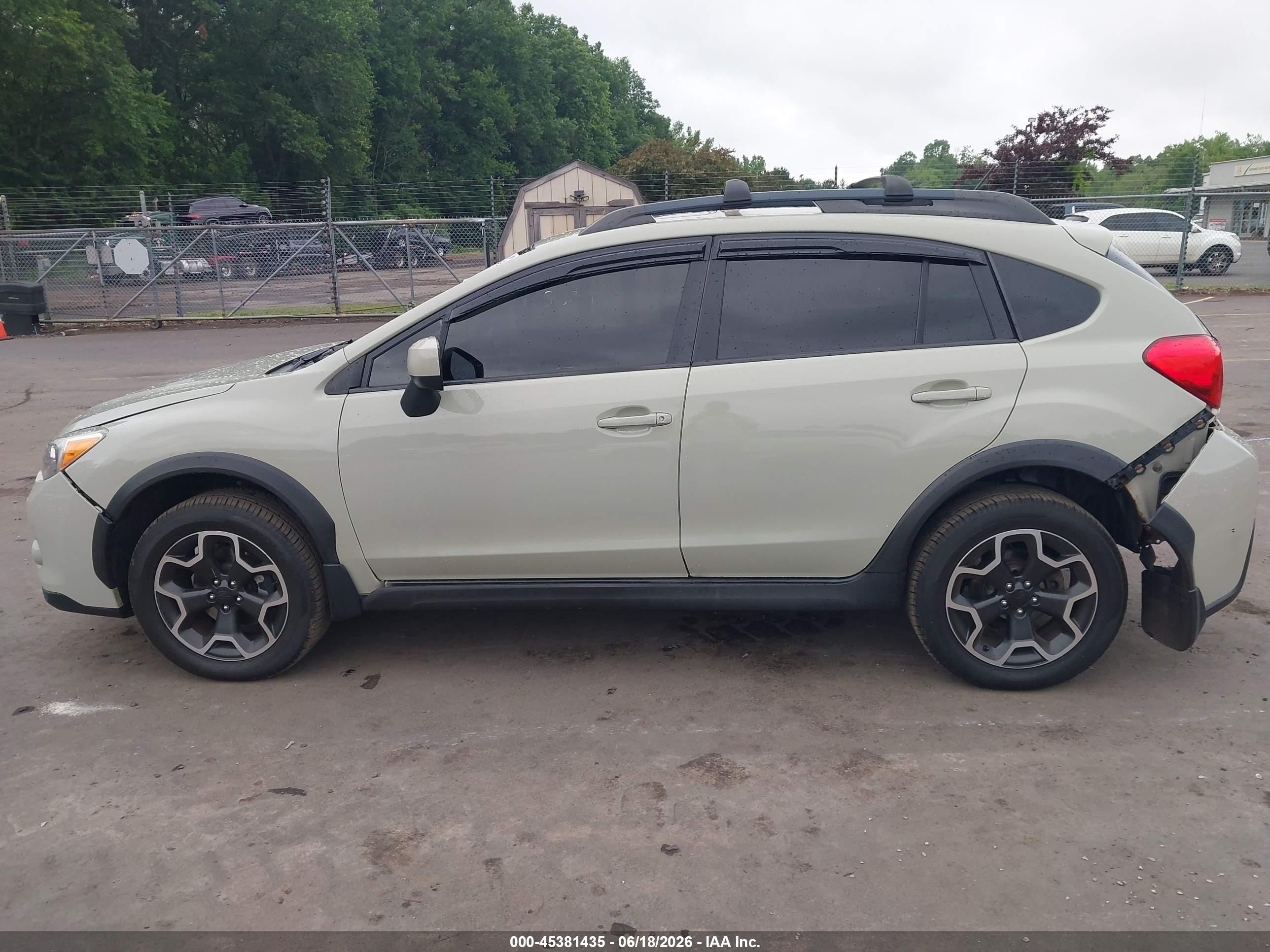 2013 Subaru Xv Crosstrek 2.0i Premium Cream vin: JF2GPAVC6D2882970