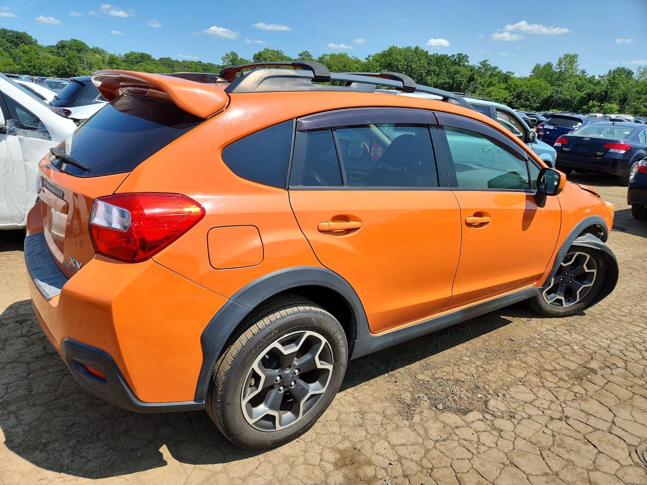 2014 Subaru Xv Crosstrek 2.0 Premium Orange vin: JF2GPAVC6E8215413