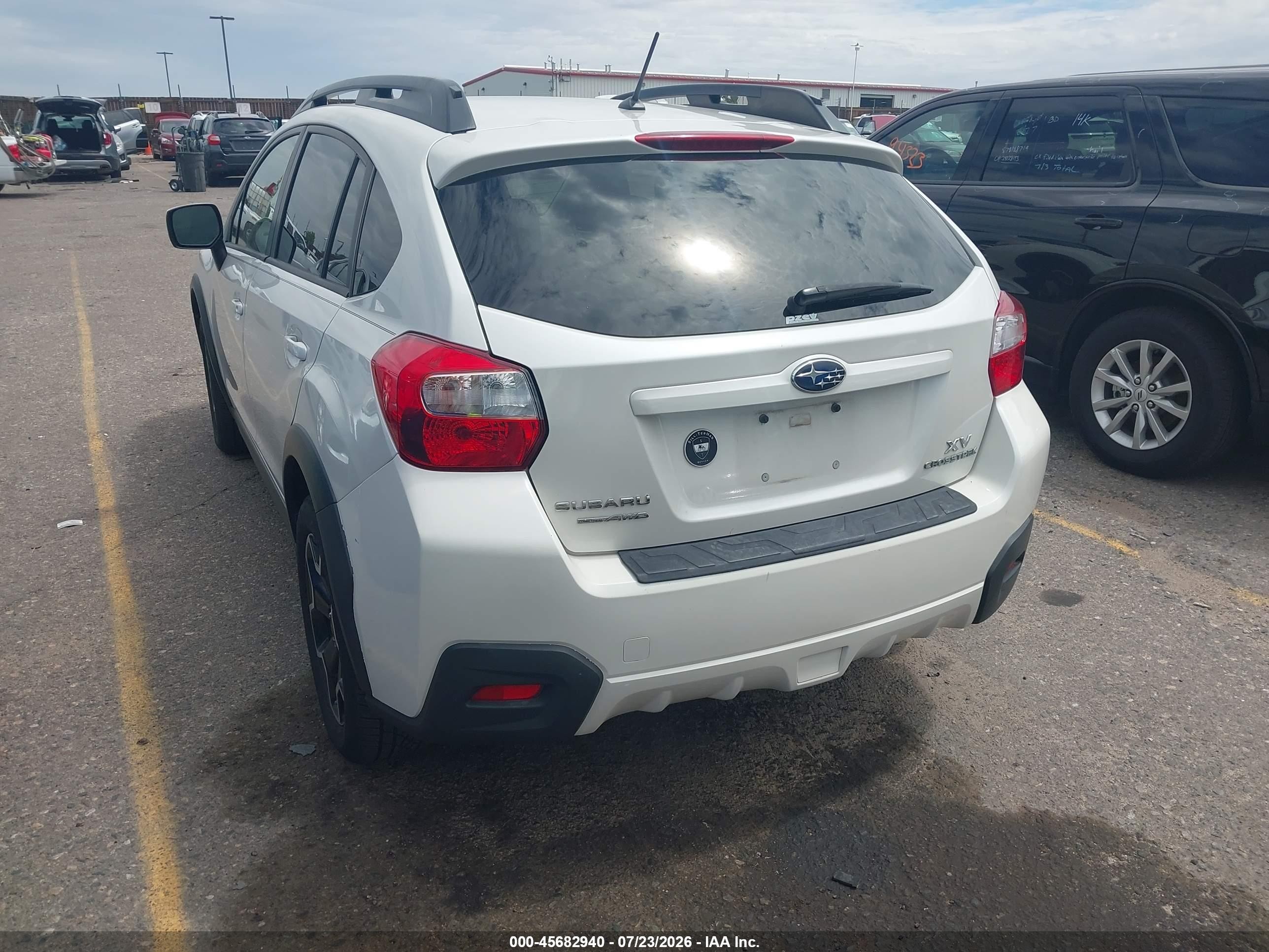 2014 Subaru Xv Crosstrek 2.0i Premium White vin: JF2GPAVC6E8257418