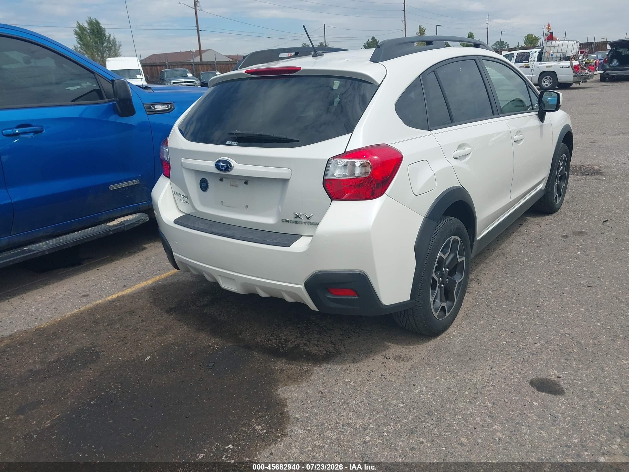 2014 Subaru Xv Crosstrek 2.0i Premium White vin: JF2GPAVC6E8257418