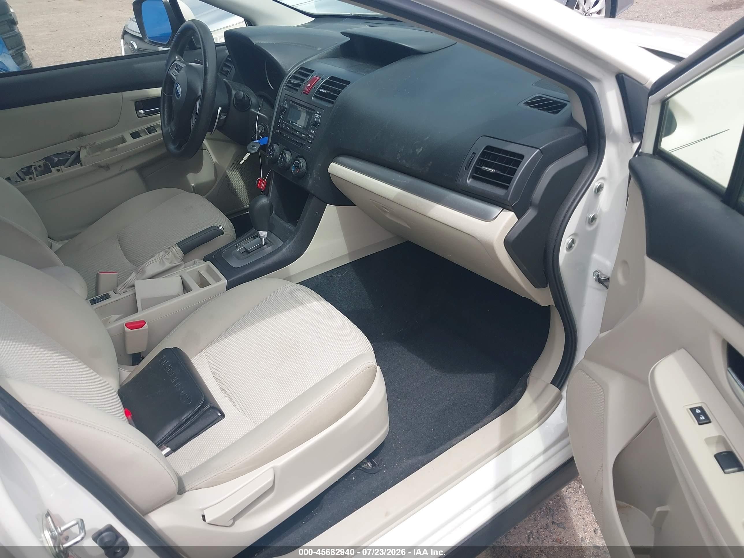 2014 Subaru Xv Crosstrek 2.0i Premium White vin: JF2GPAVC6E8257418