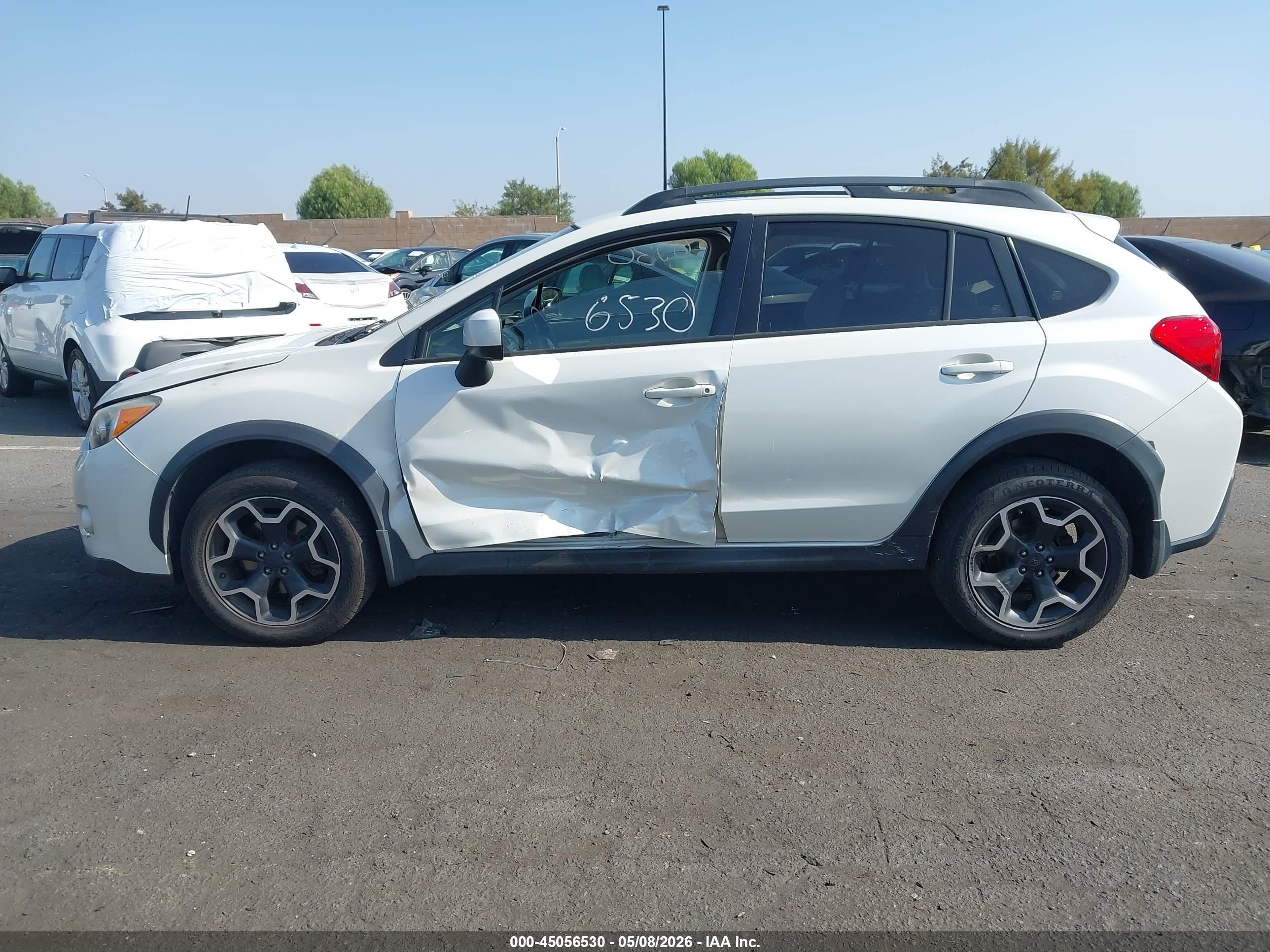 2014 Subaru Xv Crosstrek 2.0i Premium White vin: JF2GPAVC6E8278821