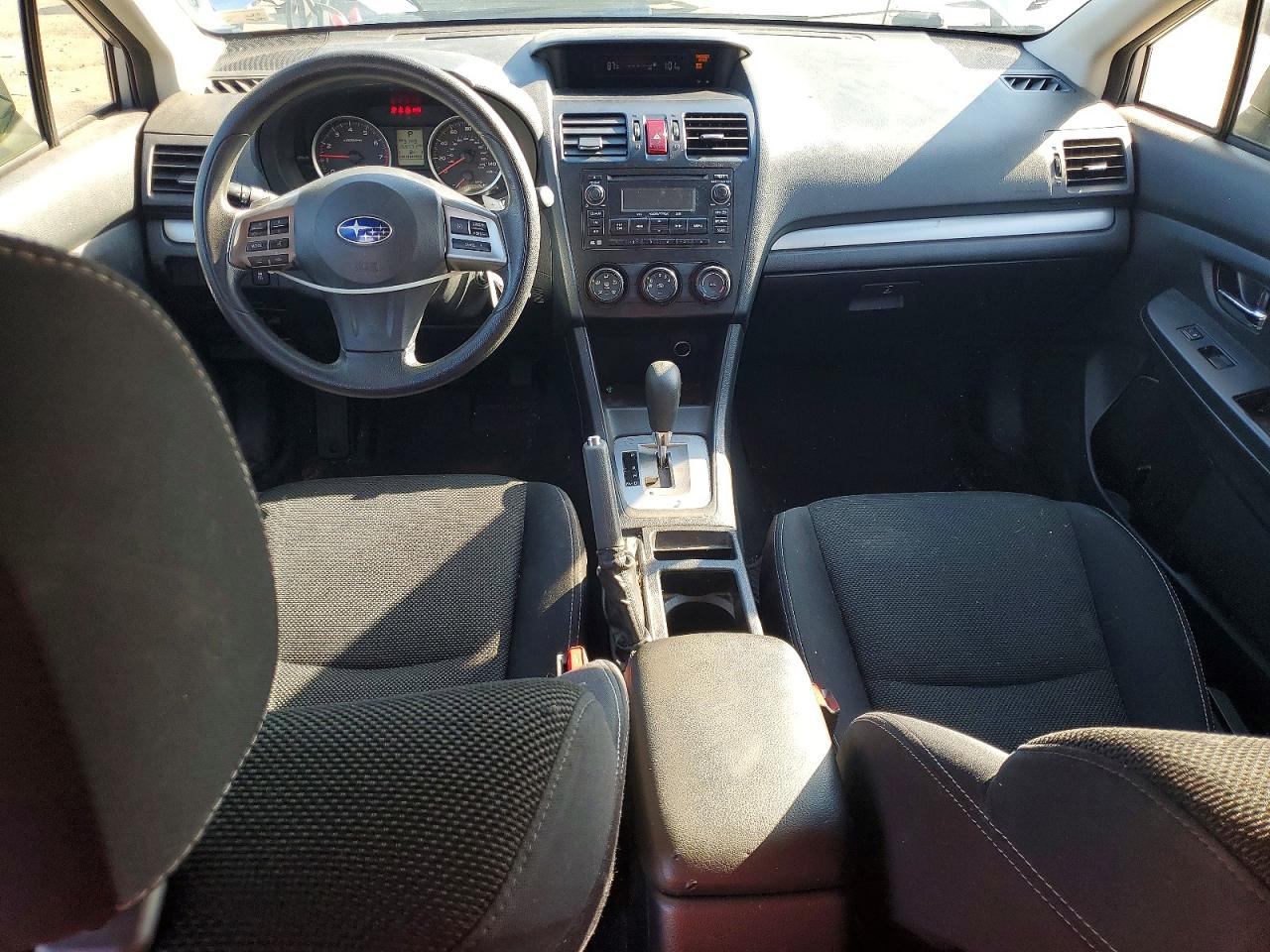 2014 Subaru Xv Crosstrek 2.0 Premium Silver vin: JF2GPAVC7E8216778