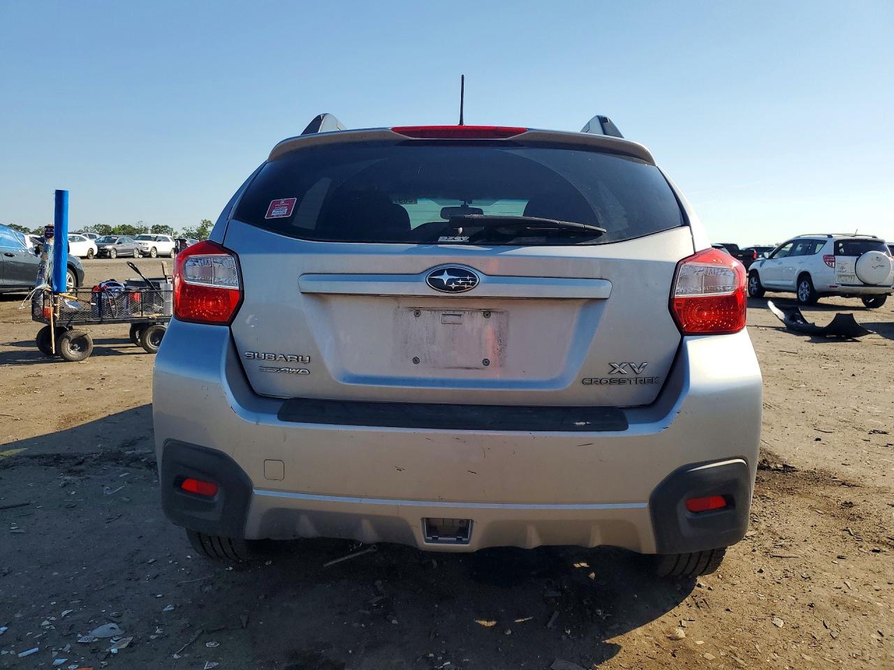 2014 Subaru Xv Crosstrek 2.0 Premium Silver vin: JF2GPAVC7E8216778