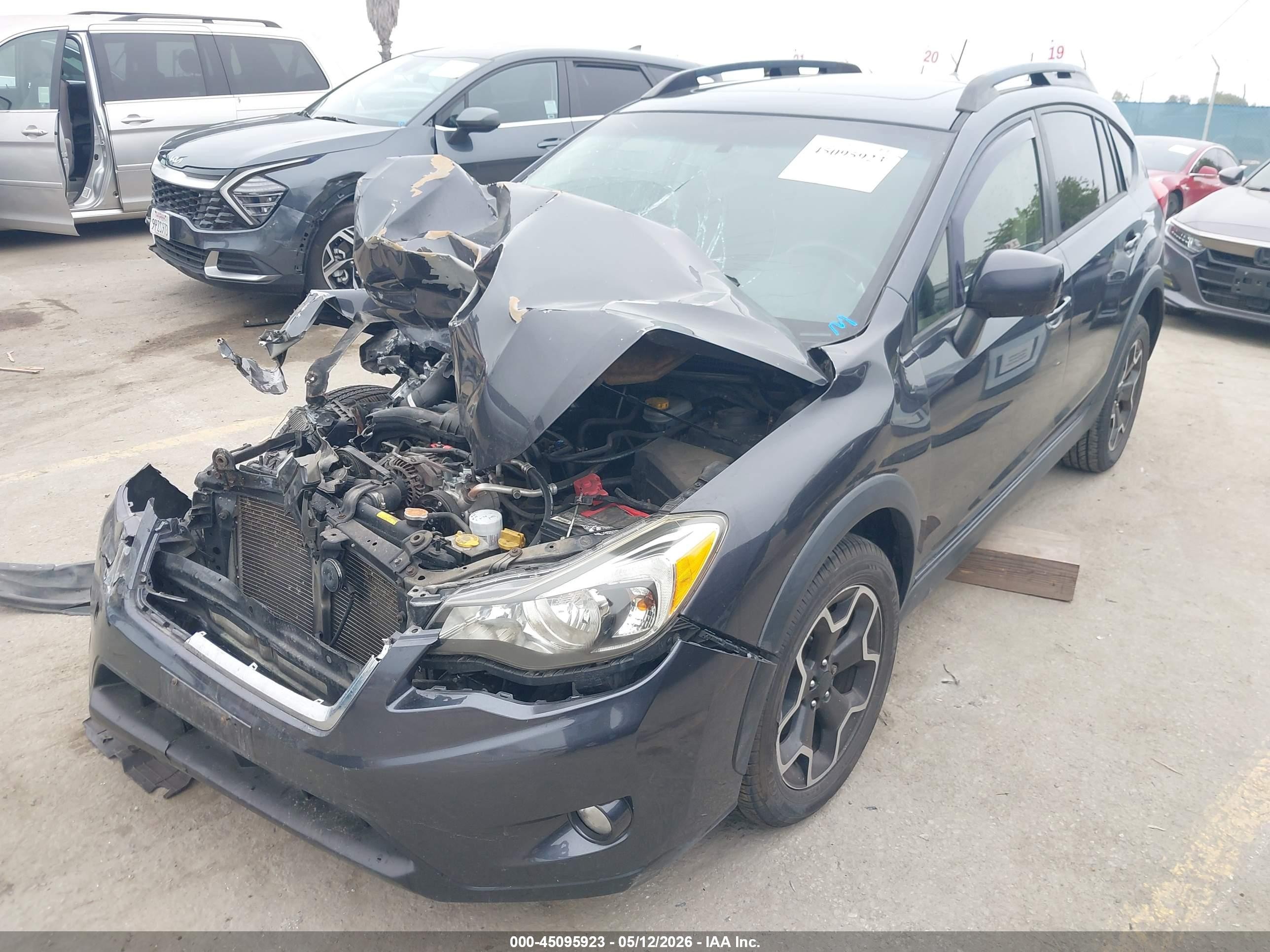 2014 Subaru Xv Crosstrek 2.0i Premium Gray vin: JF2GPAVC7E8299533