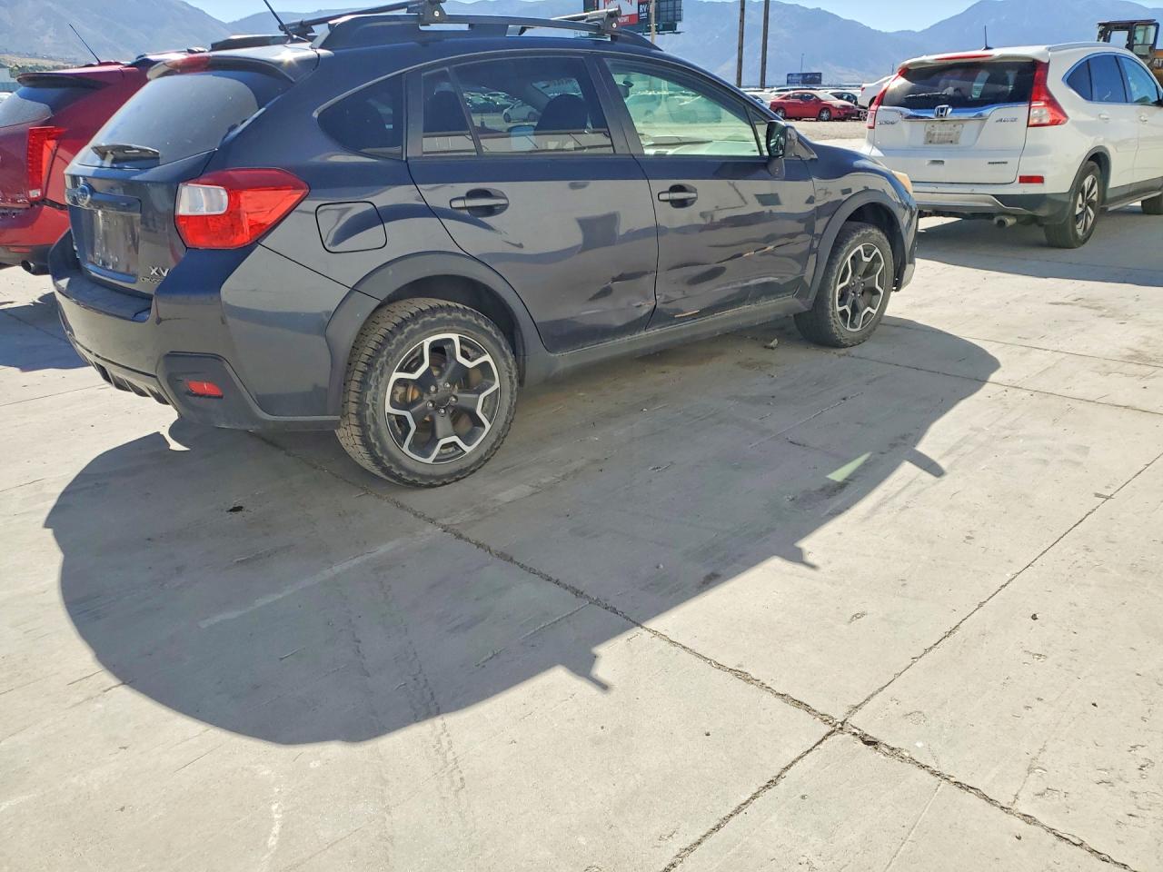2014 Subaru Xv Crosstrek 2.0 Premium Black vin: JF2GPAVC7E8335253