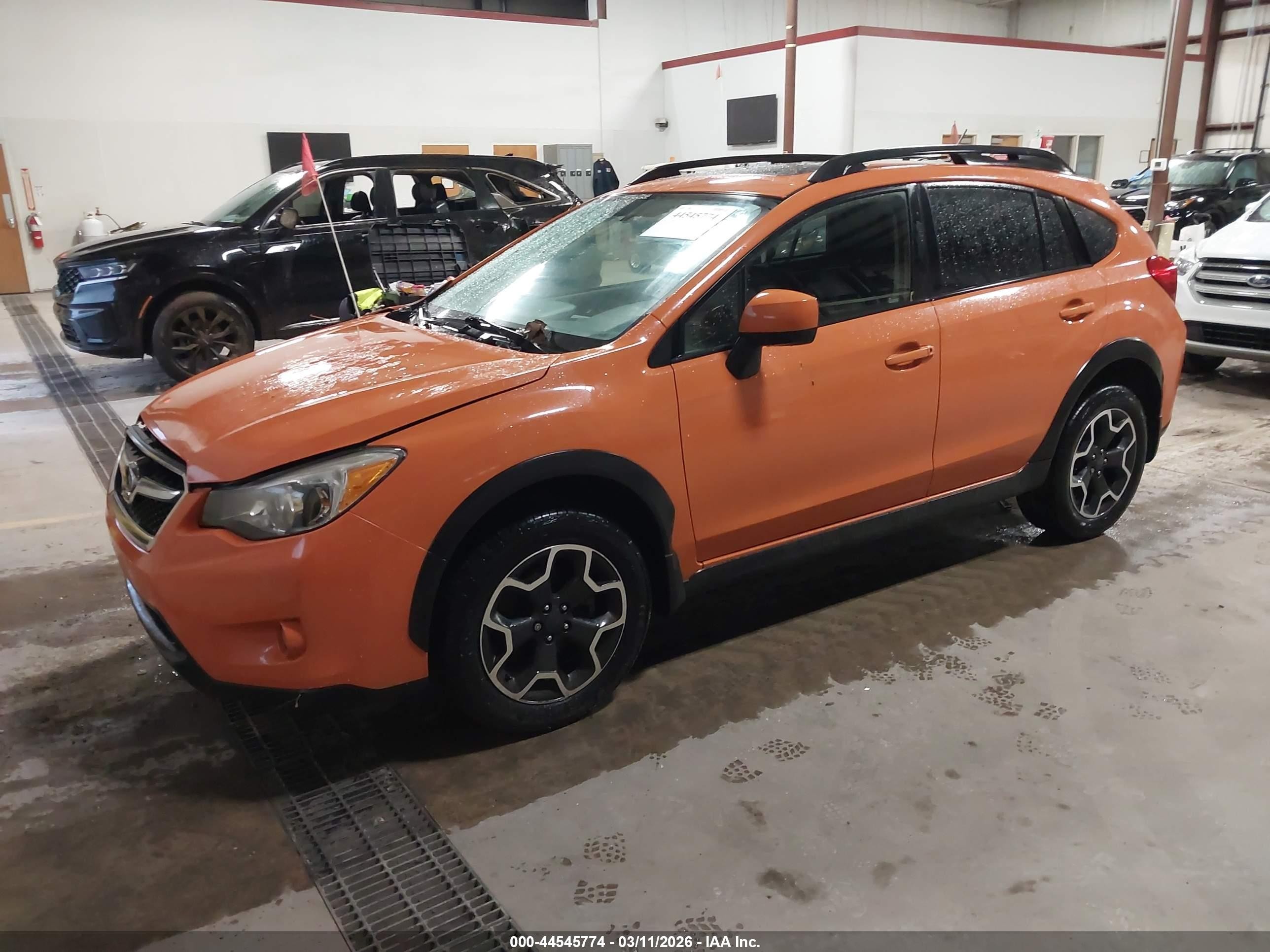 2014 Subaru Xv Crosstrek 2.0i Premium Orange vin: JF2GPAVC8E8203599