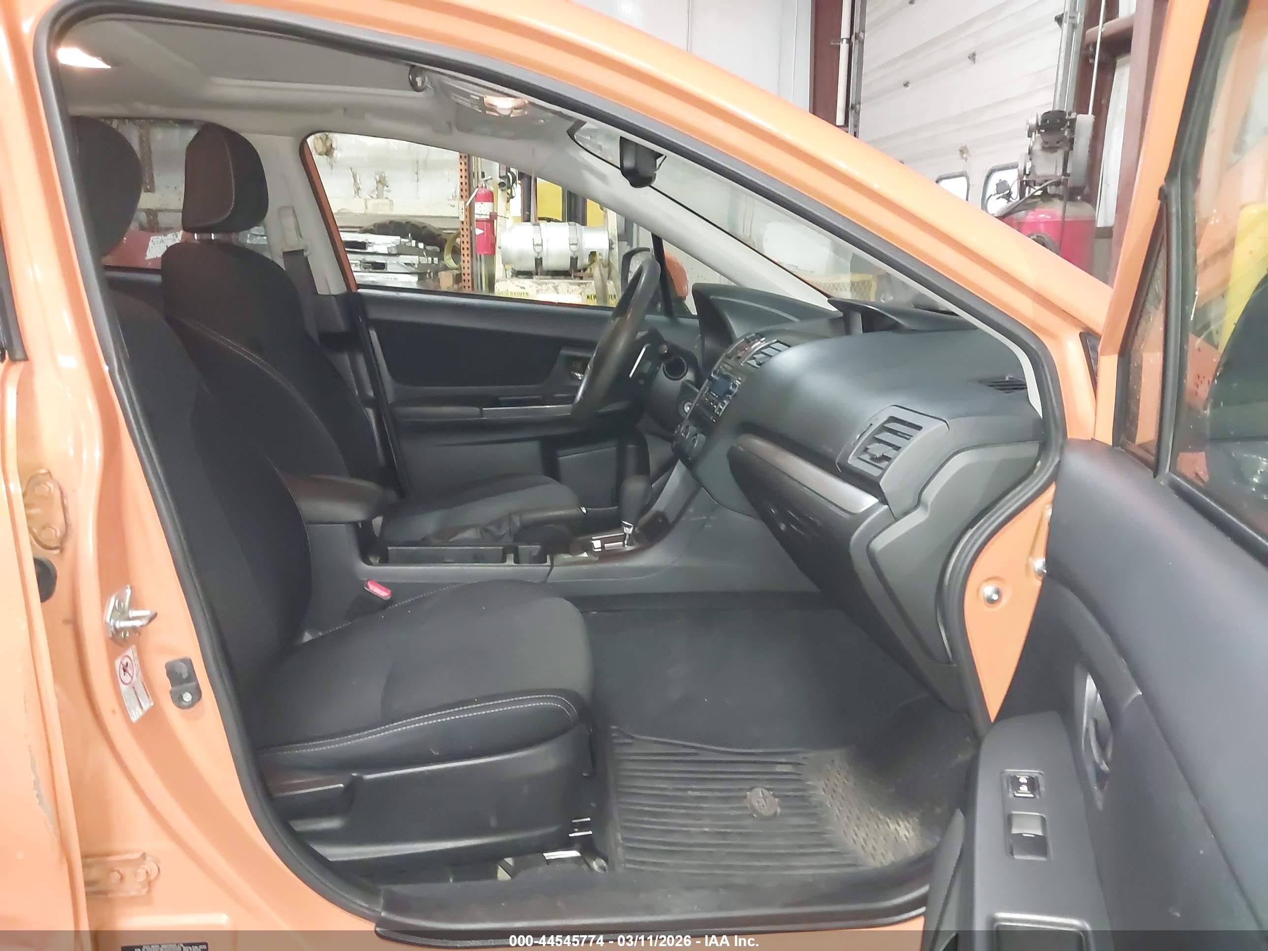 2014 Subaru Xv Crosstrek 2.0i Premium Orange vin: JF2GPAVC8E8203599