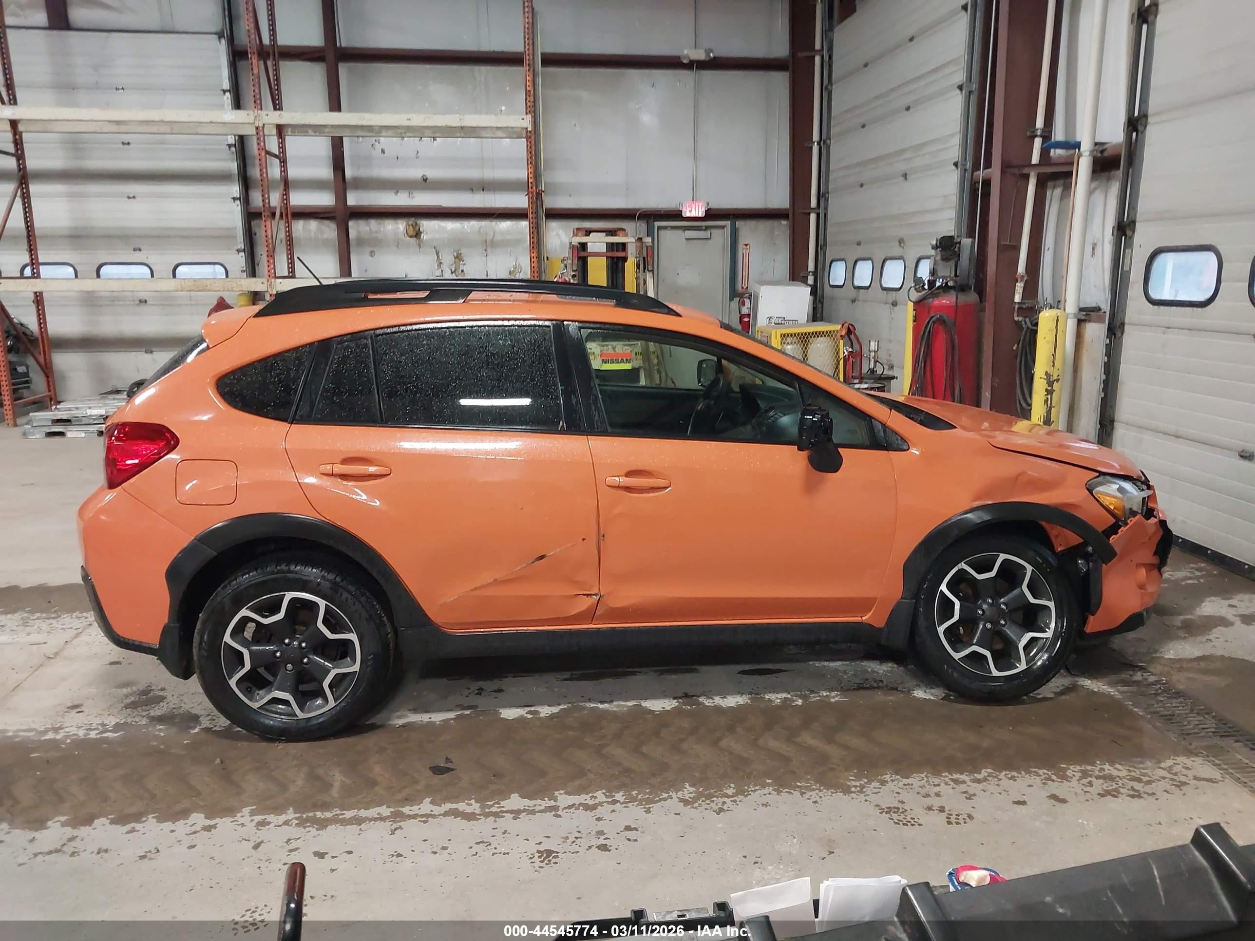 2014 Subaru Xv Crosstrek 2.0i Premium Orange vin: JF2GPAVC8E8203599