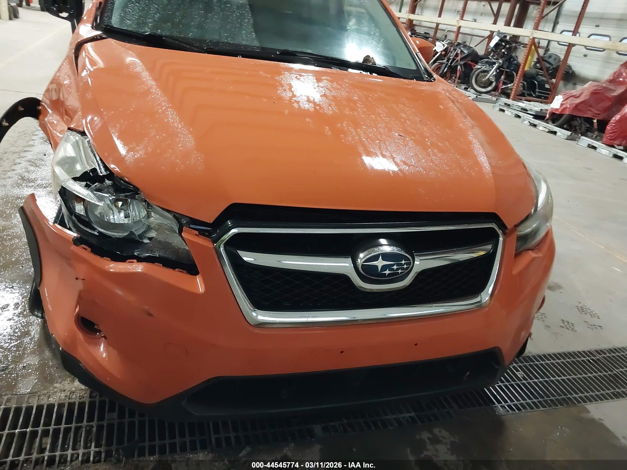2014 Subaru Xv Crosstrek 2.0i Premium Orange vin: JF2GPAVC8E8203599